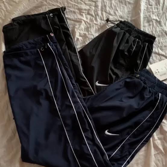 Authentic Vintage Nike Trackpants