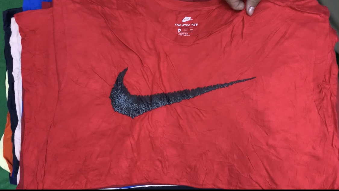 Mix Brand T shirts 200 pieces