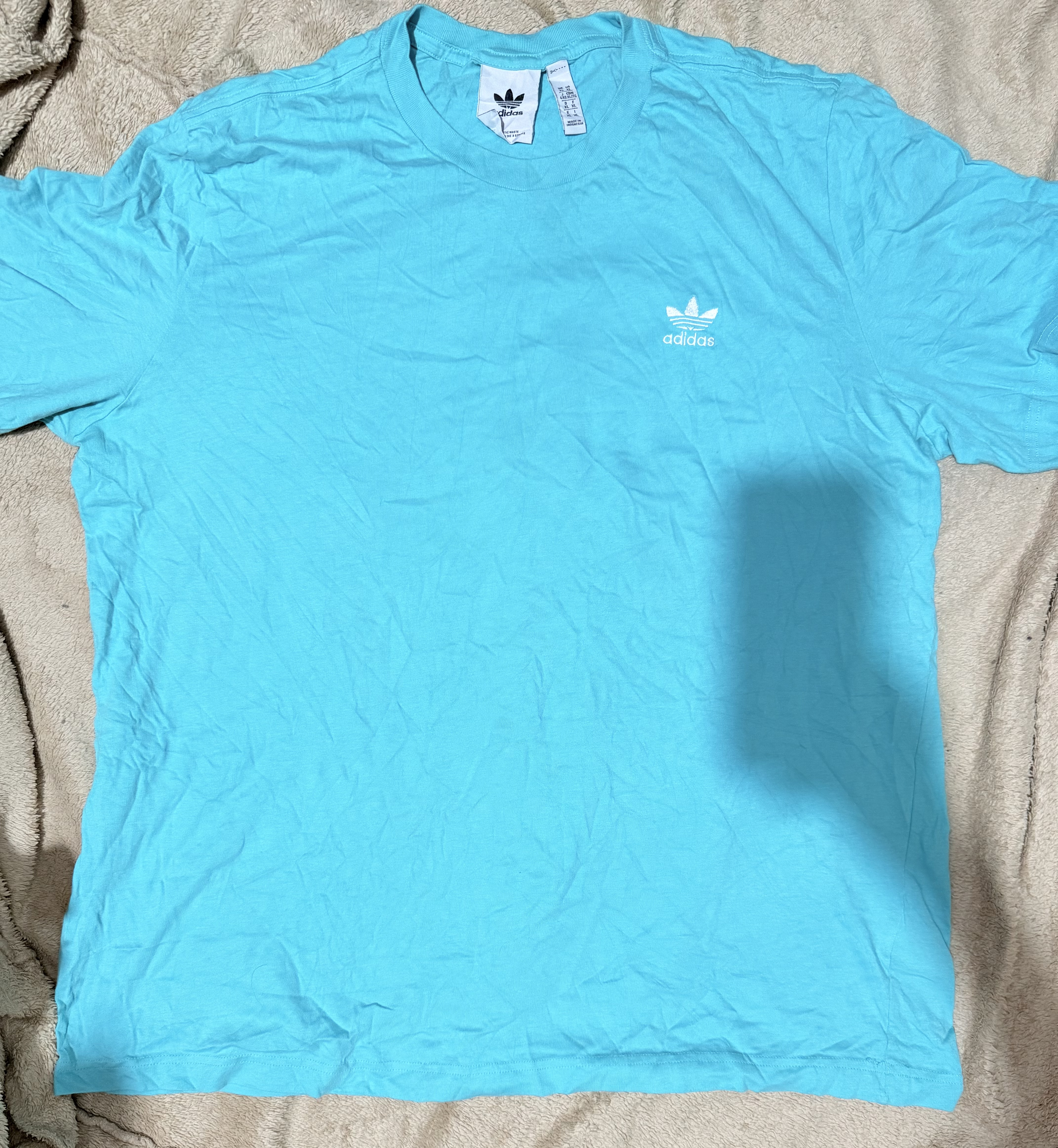 Adidas T shirts 23 pieces