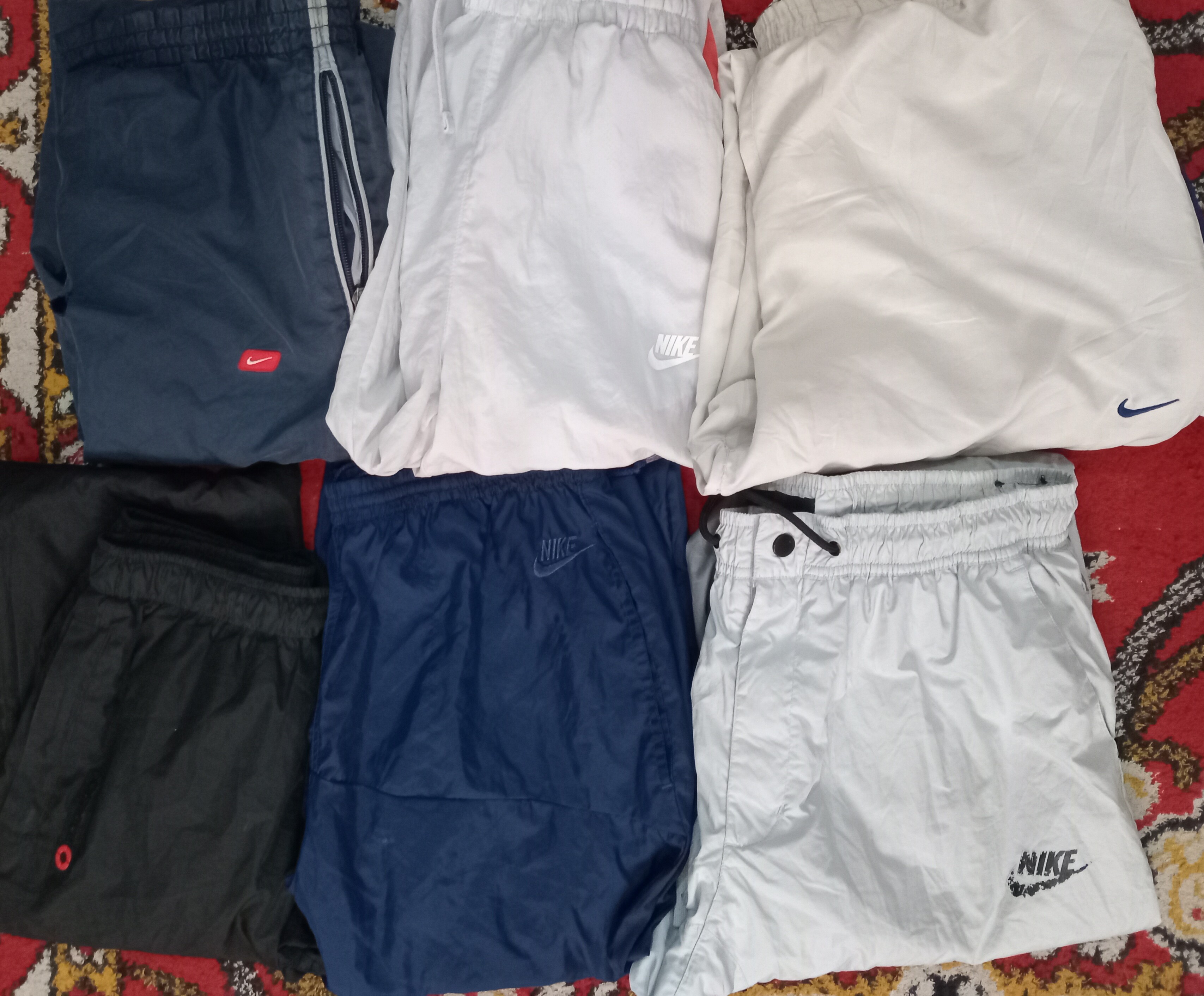 ナイキ トラックパンツ