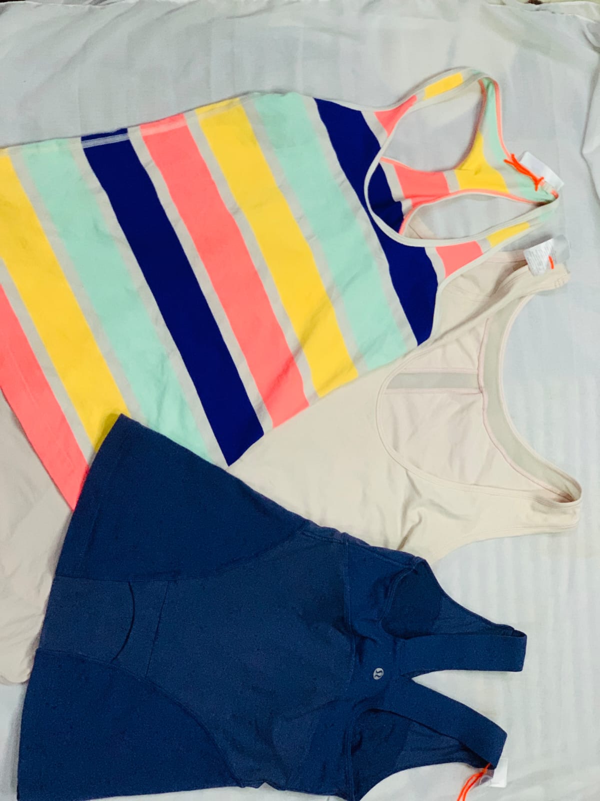 Camisetas, shorts e calças Lululemon