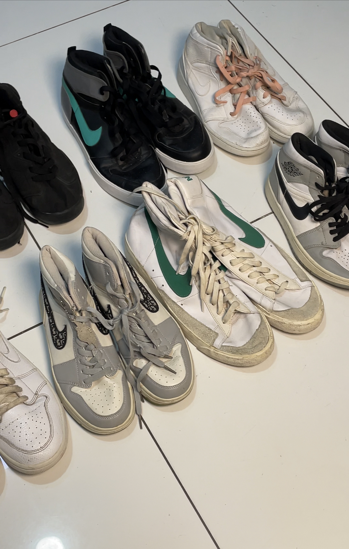 Hi Tops Sneaker Bundle