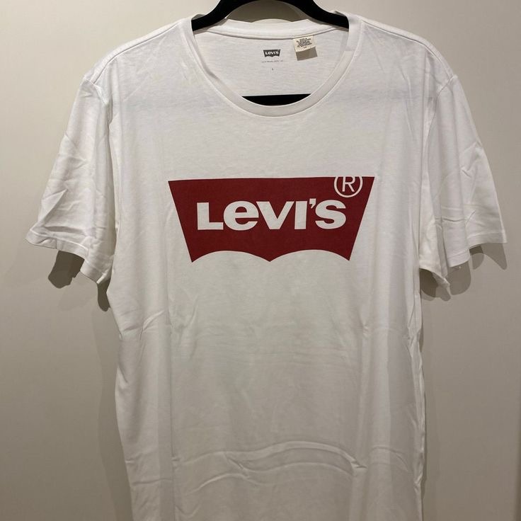 Levi's T-Shirts