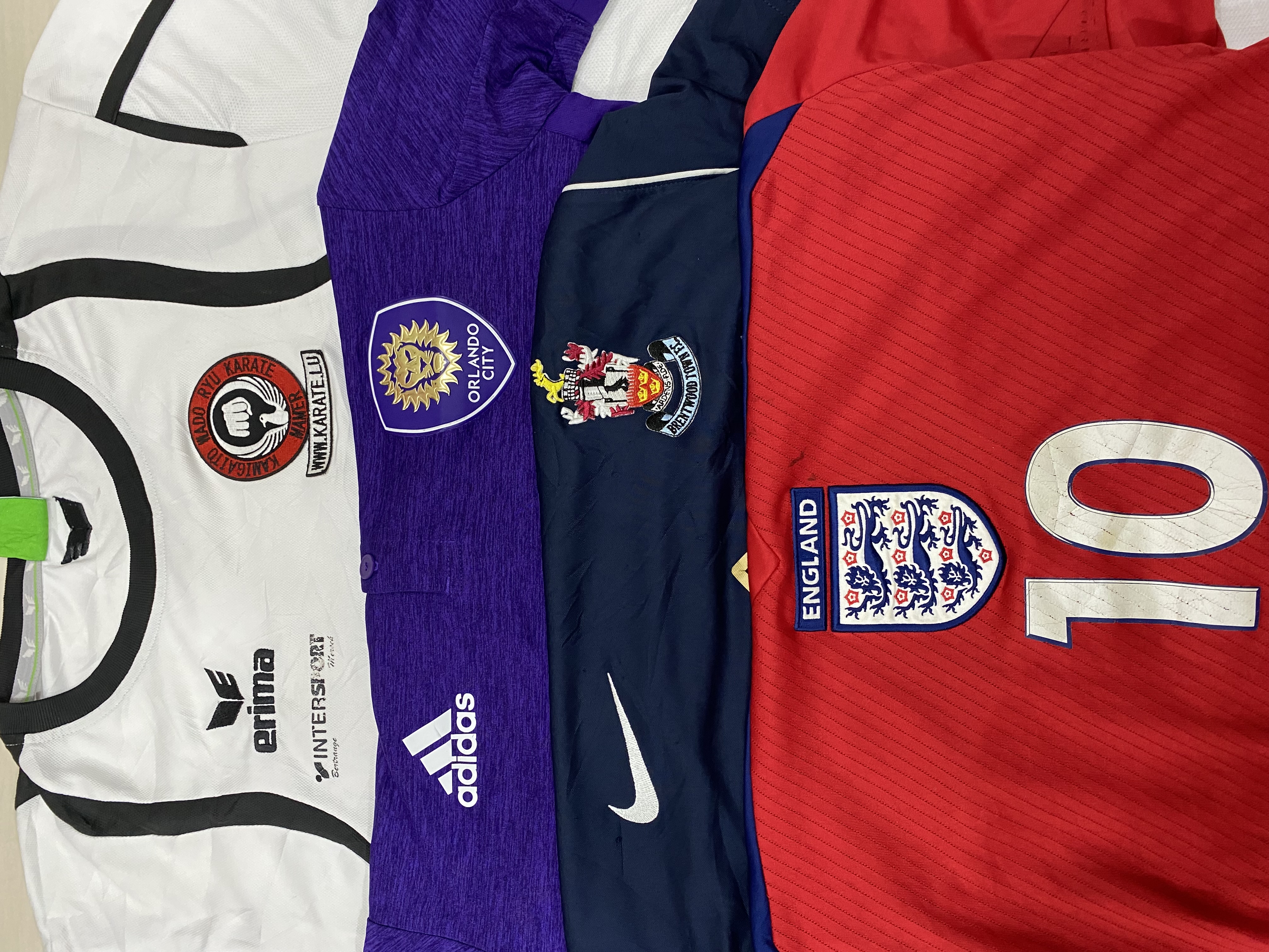 フットボールオーセンティックTシャツ