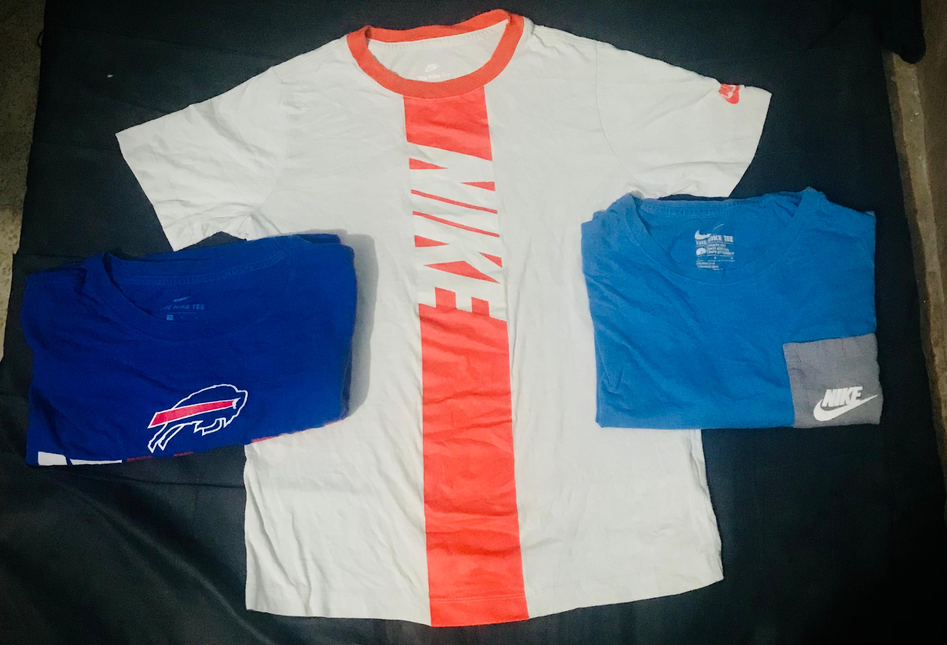 ナイキ Tシャツ