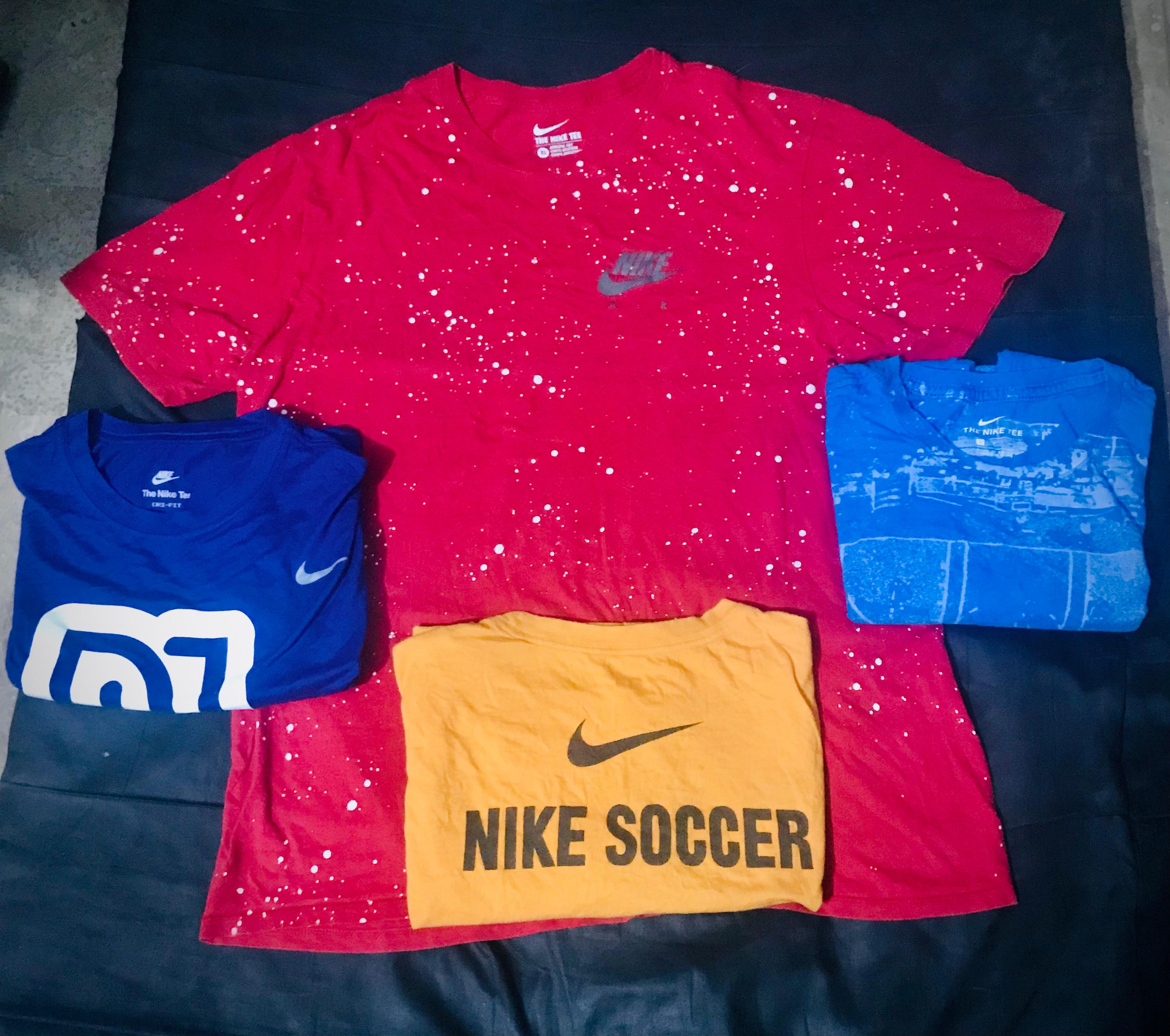 ナイキのTシャツ