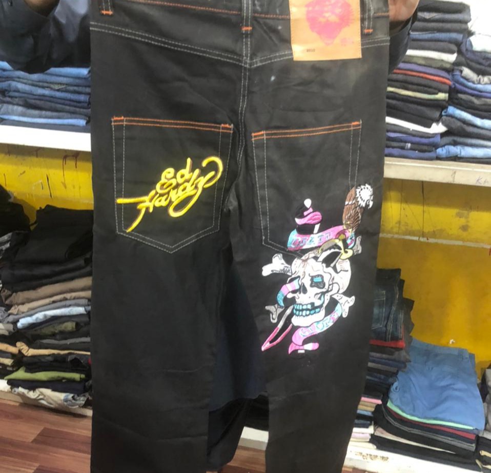 ヒップホップパンツとショーツ