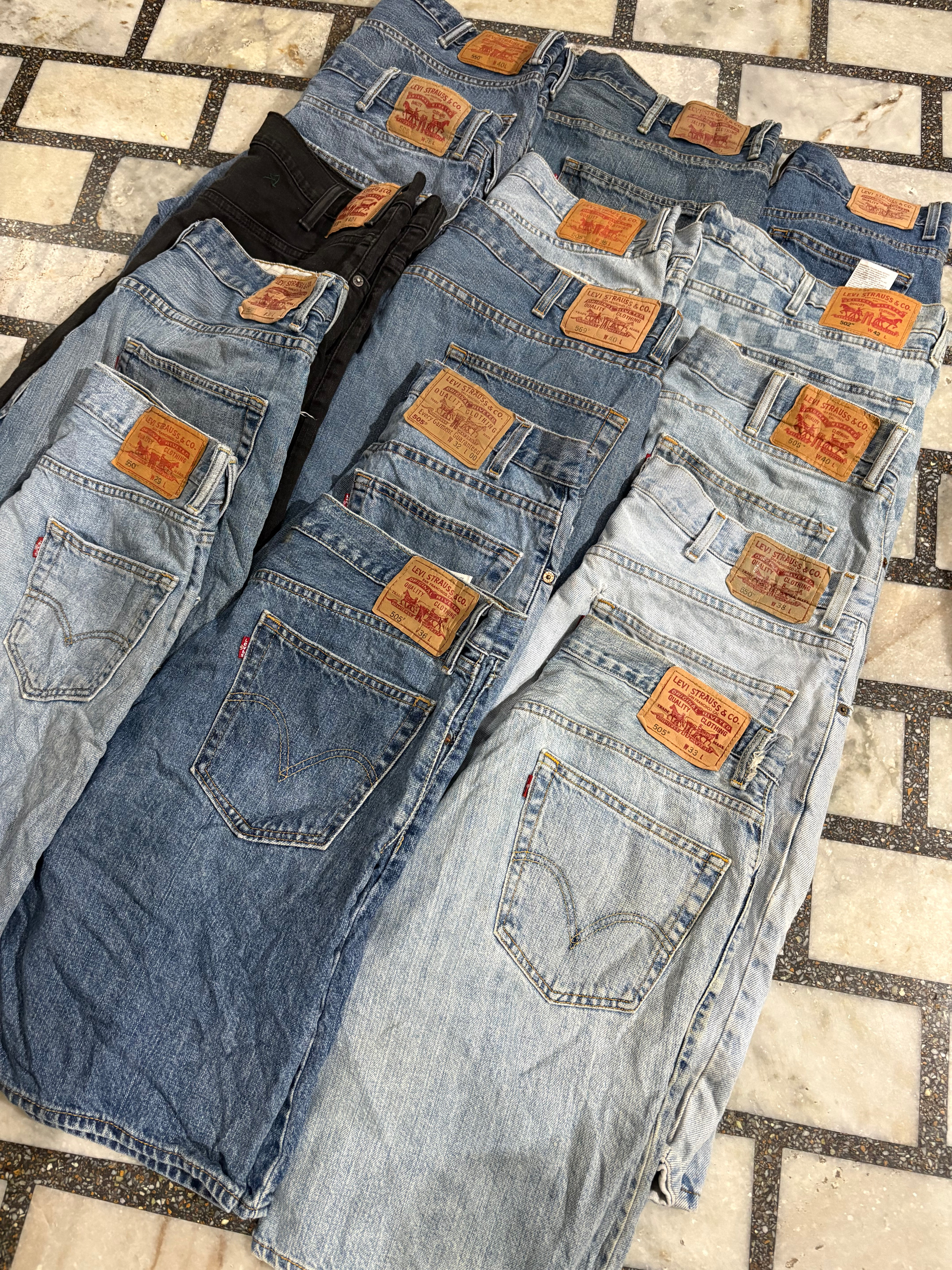 LEVIS SHORTS BUNDLE