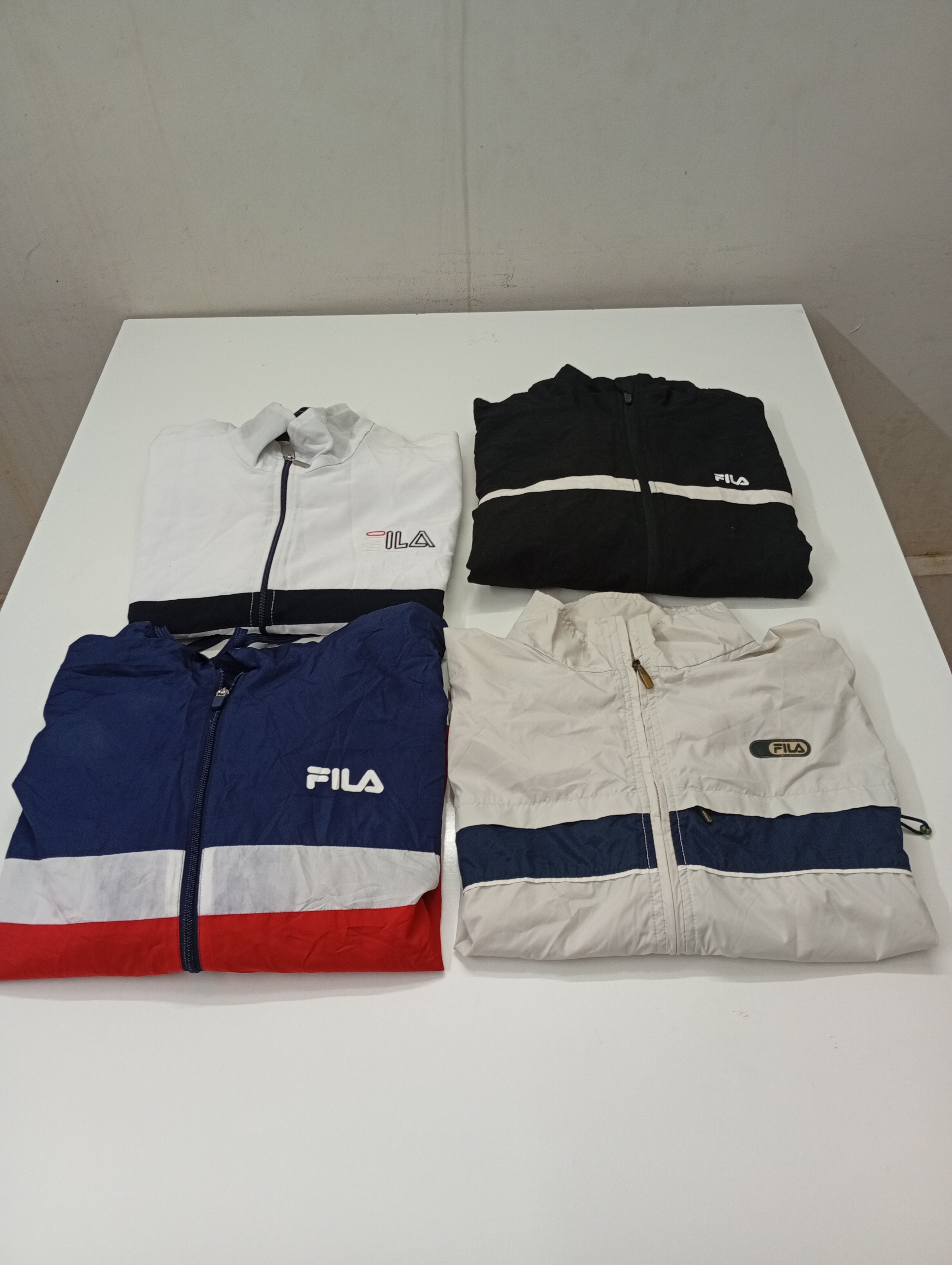 フィラ トラックジャケット