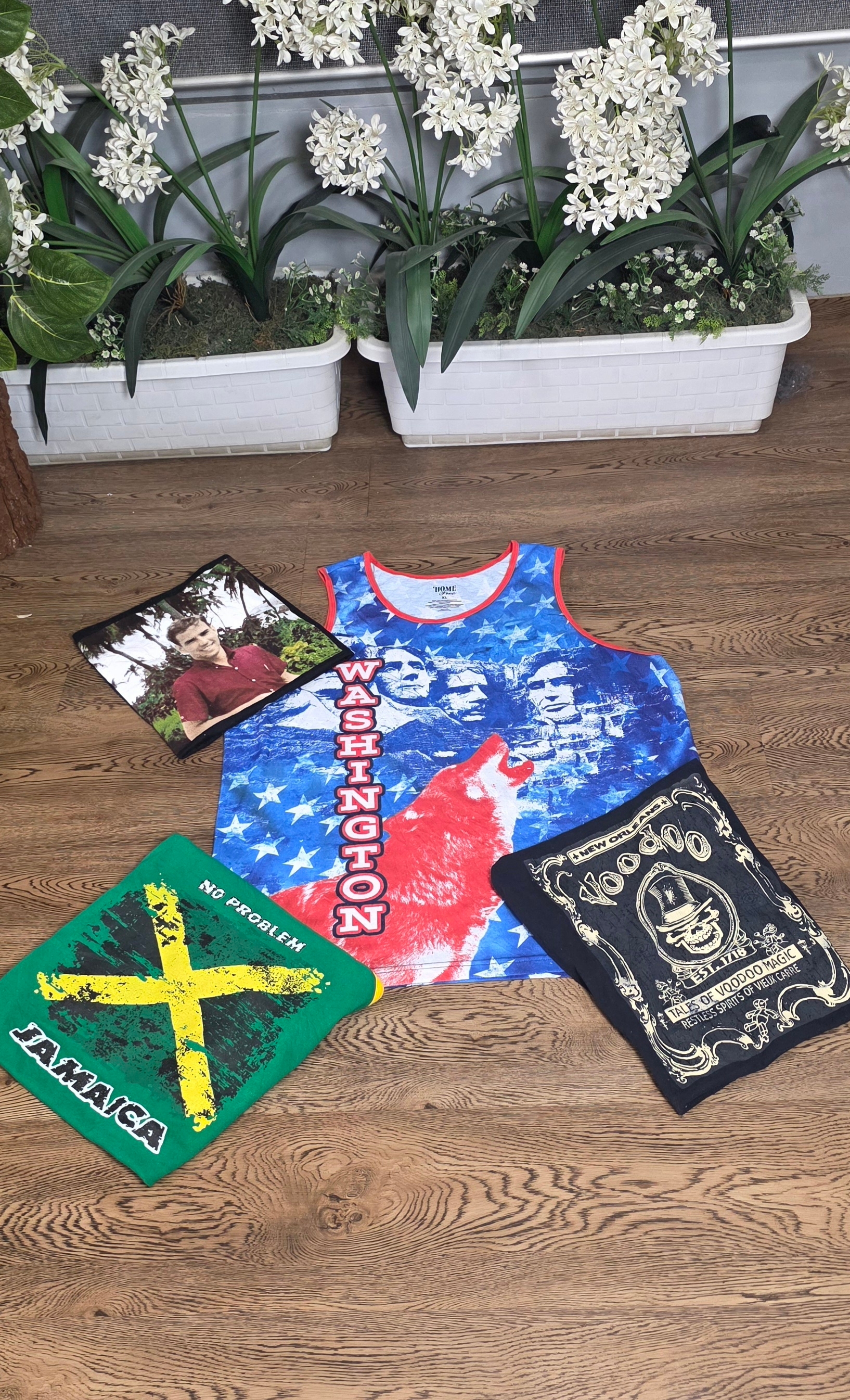 Printed vintage tank tops