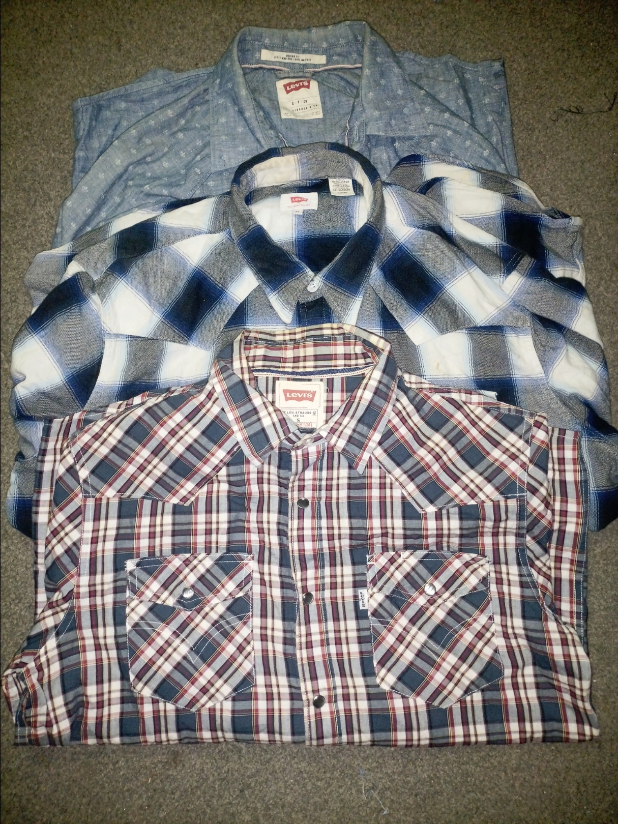 Levi's men' shirts