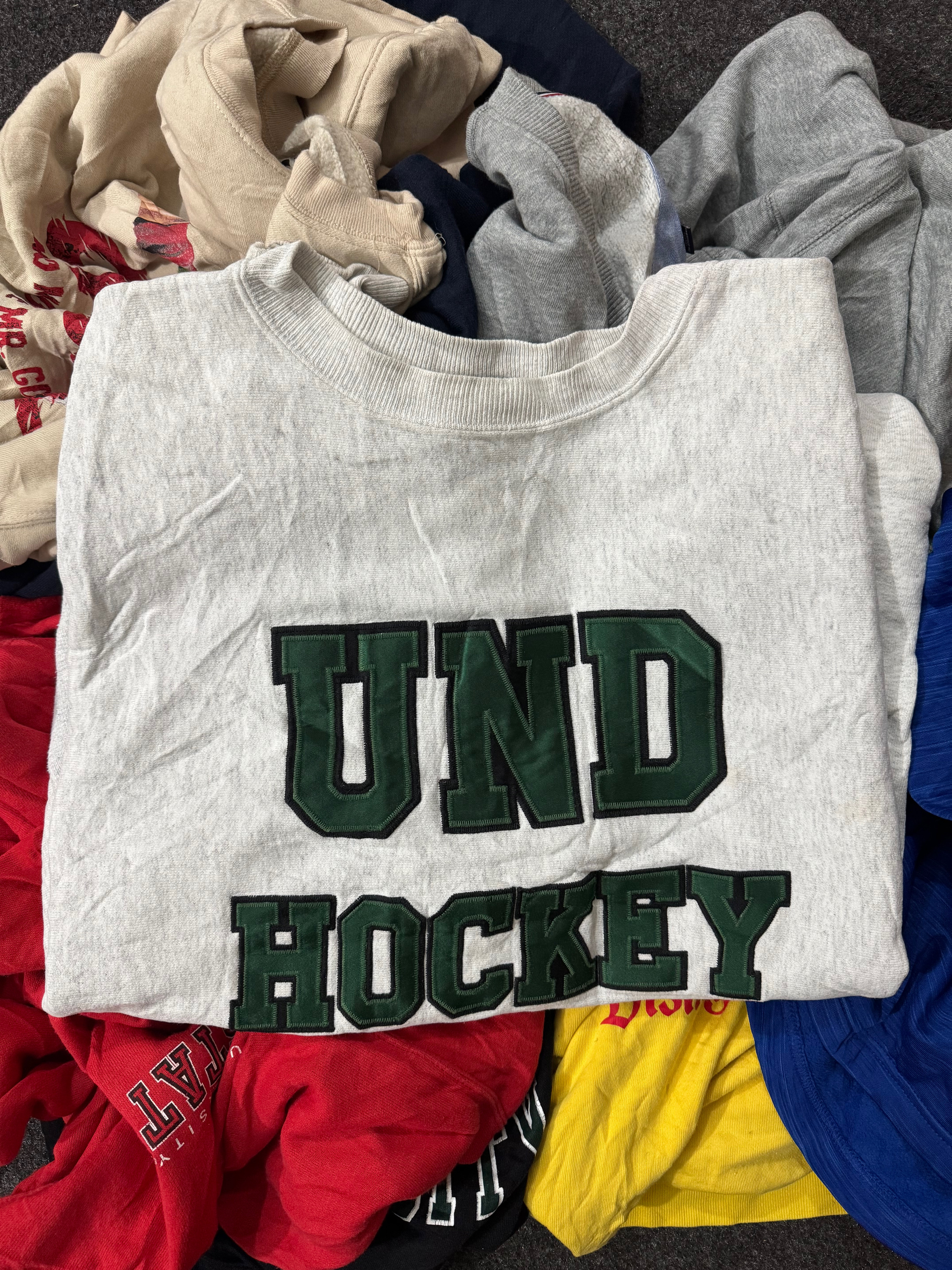 Mix brand sweatshirts