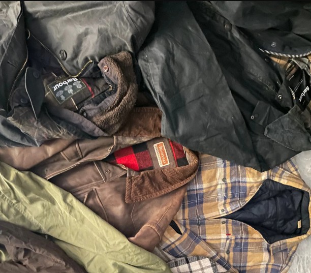 ULTRA-PREMIUM VINTAGE Lot: Barbour, Levi's, Bonevi..