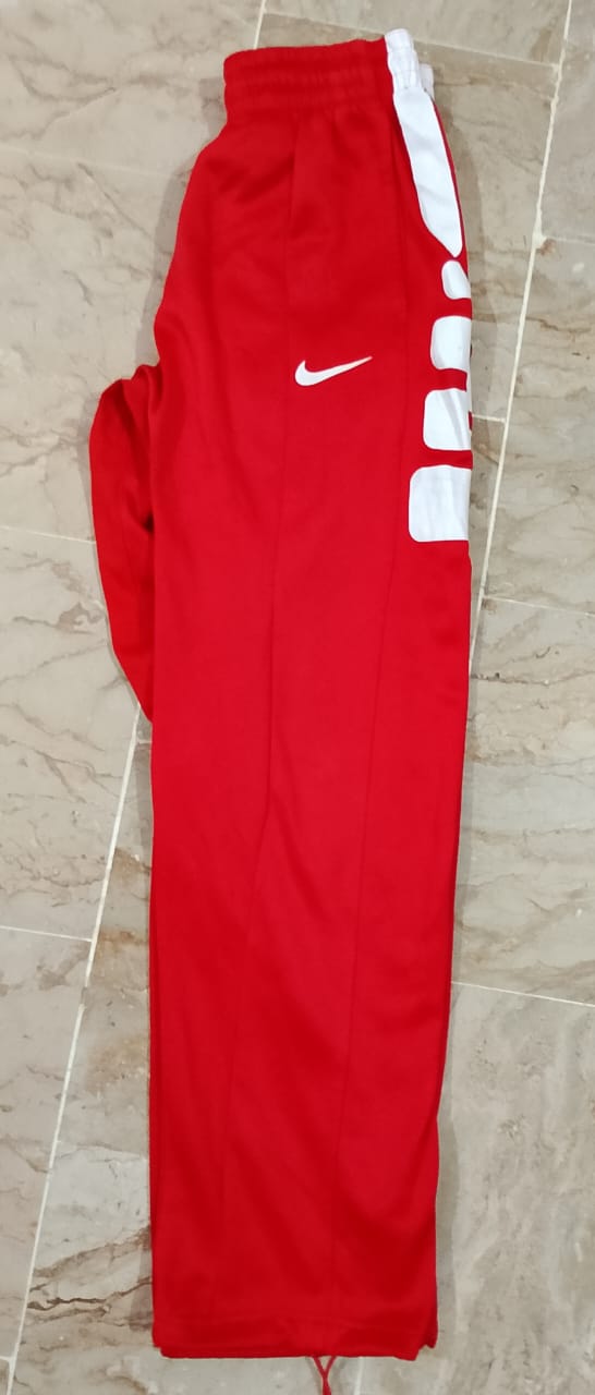 プレミアムナイキトラックパンツ