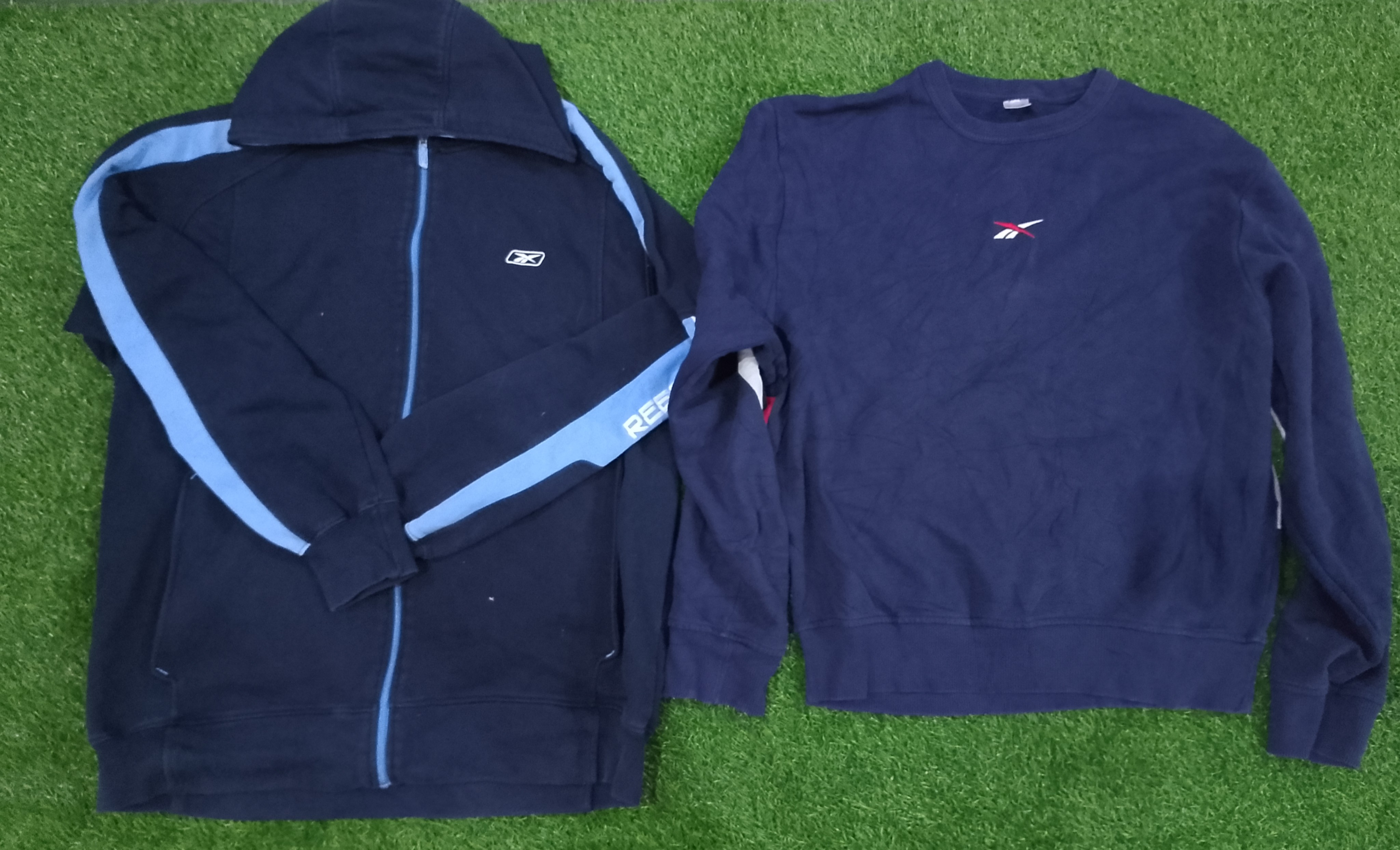 リーボック スウェットシャツ