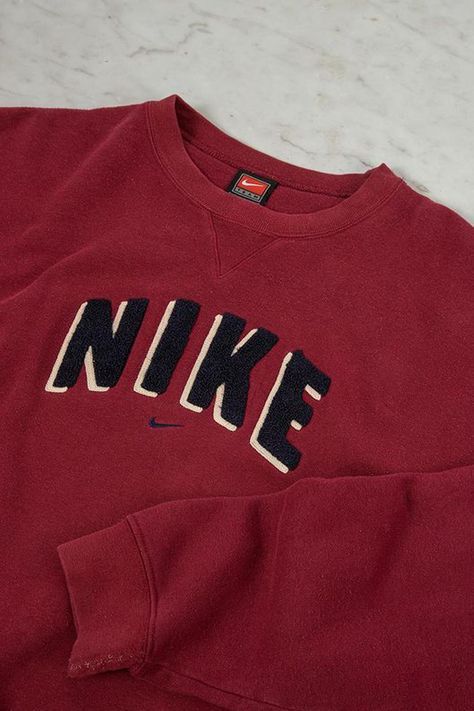 Nike sweatshirts