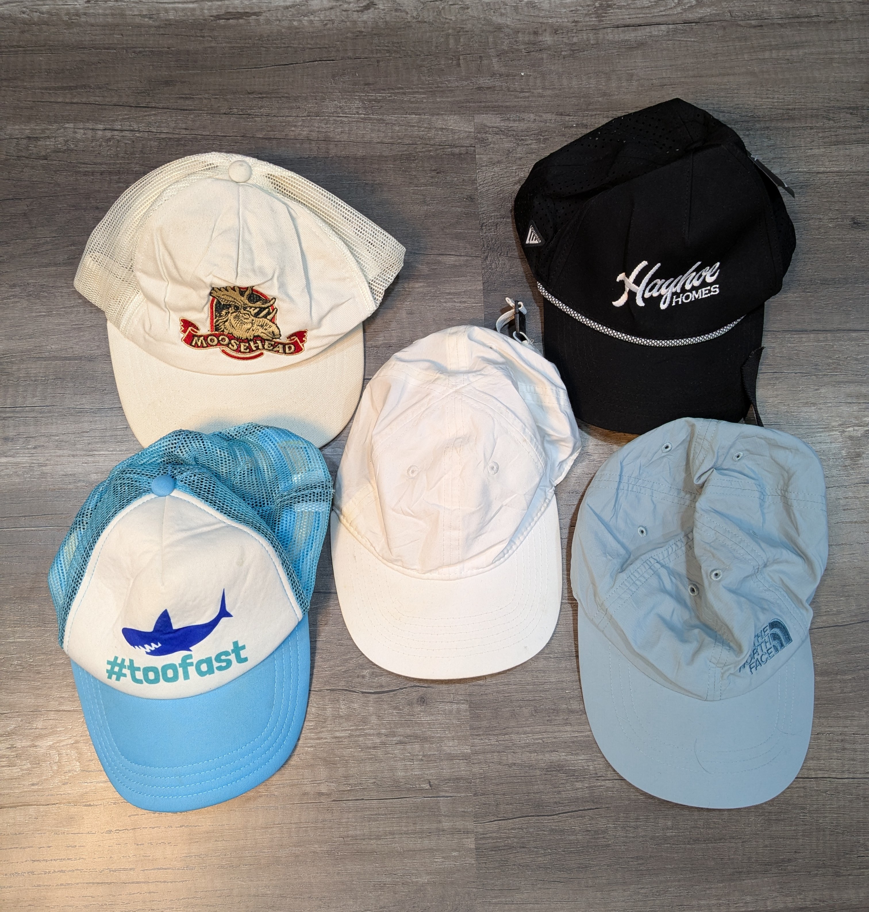 772 - Vintage Style Branded Caps