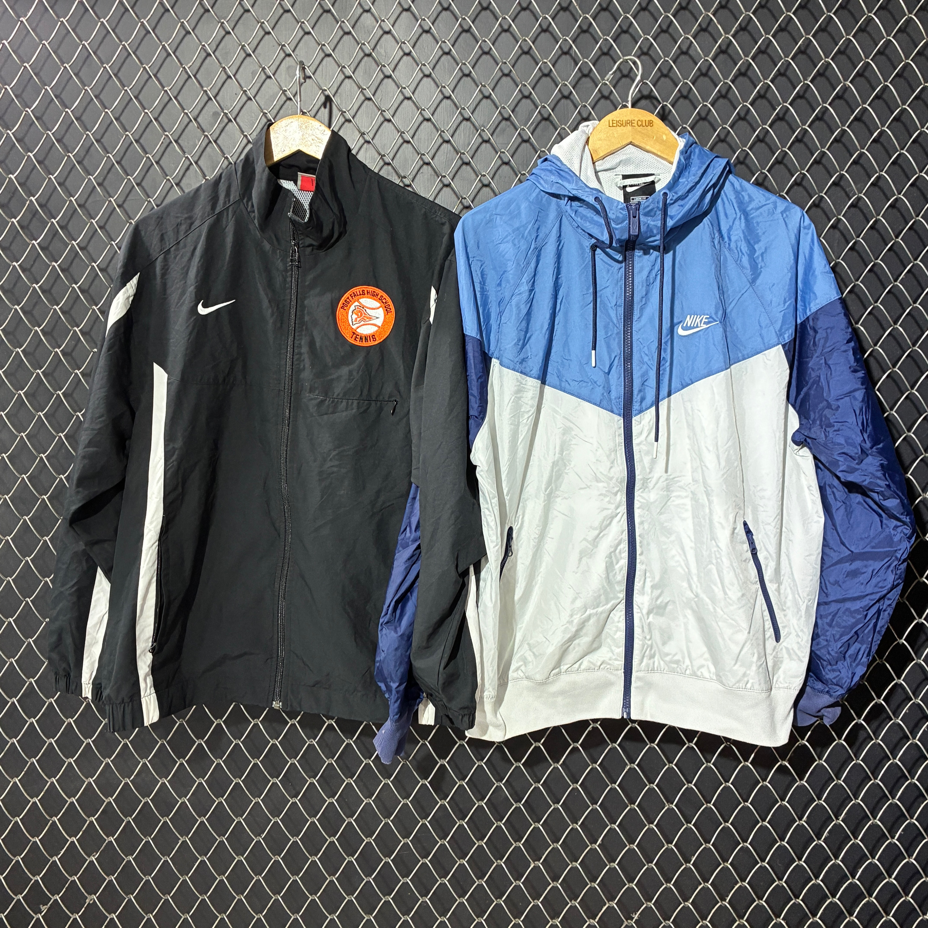 Nike windbreaker (FNC:1111)