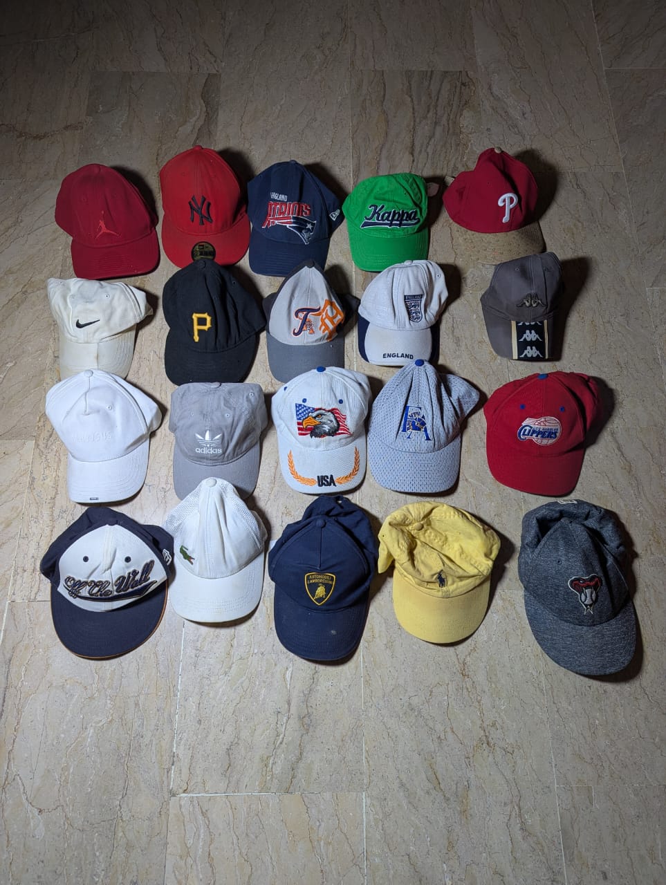 Caps Mix branded