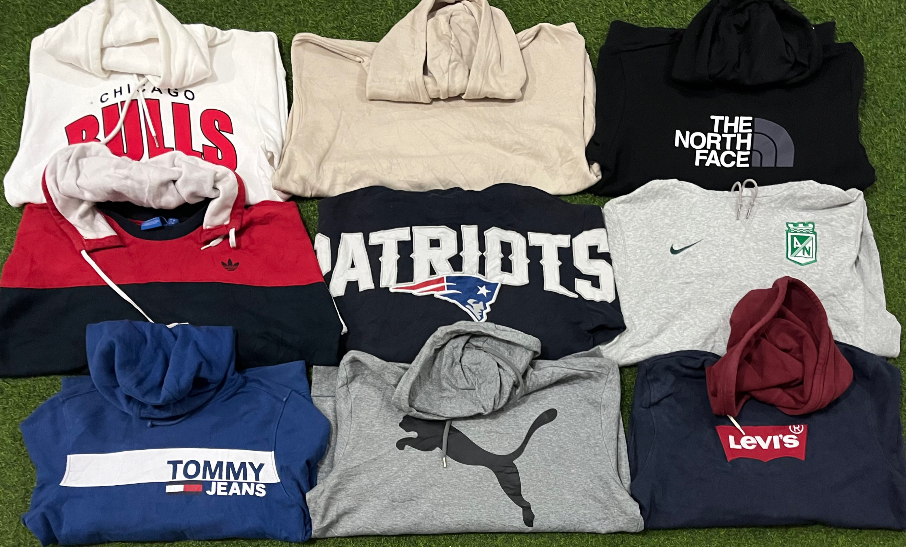 スウェットシャツフーディ