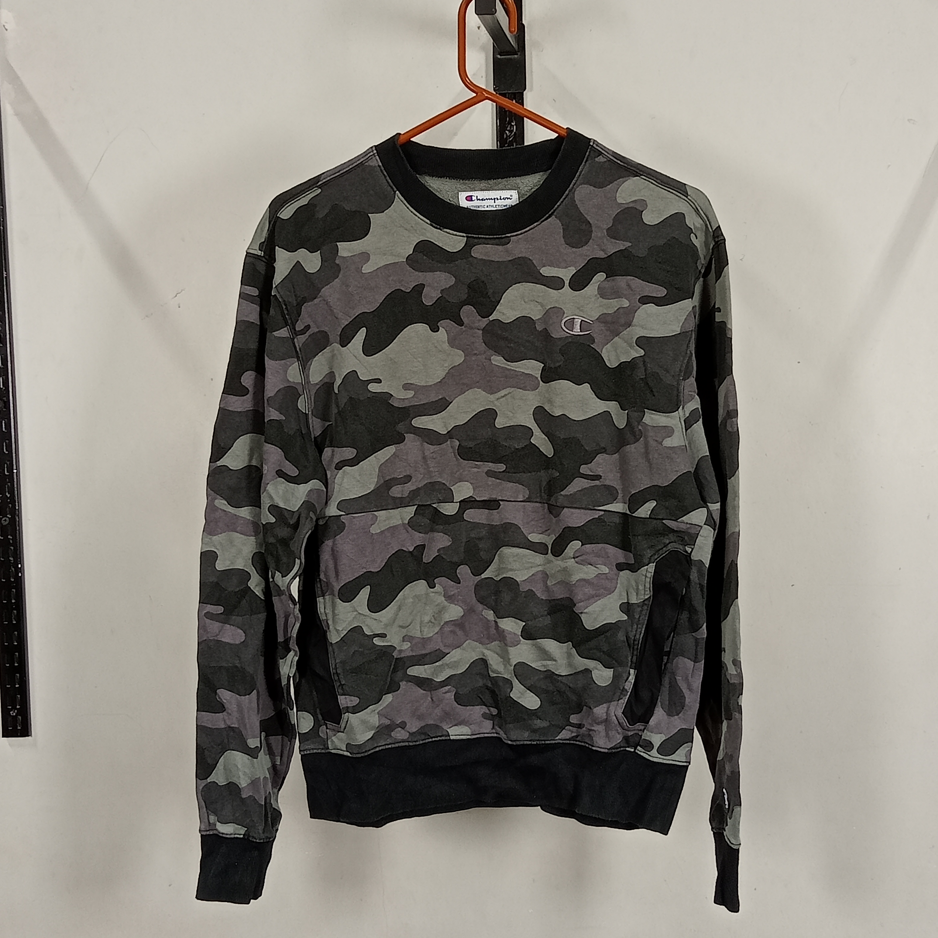 CHAMPION HOODIES & SWEATSHIRTS