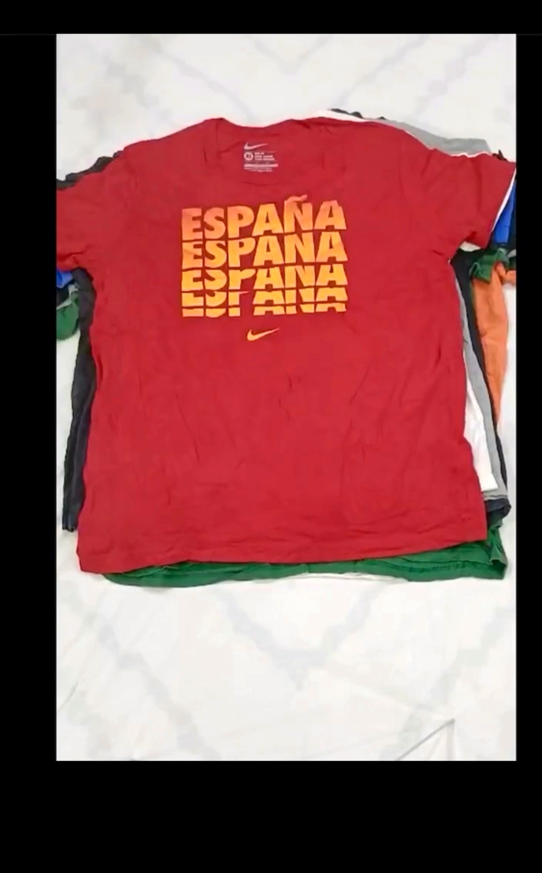 ナイキのメンズTシャツ