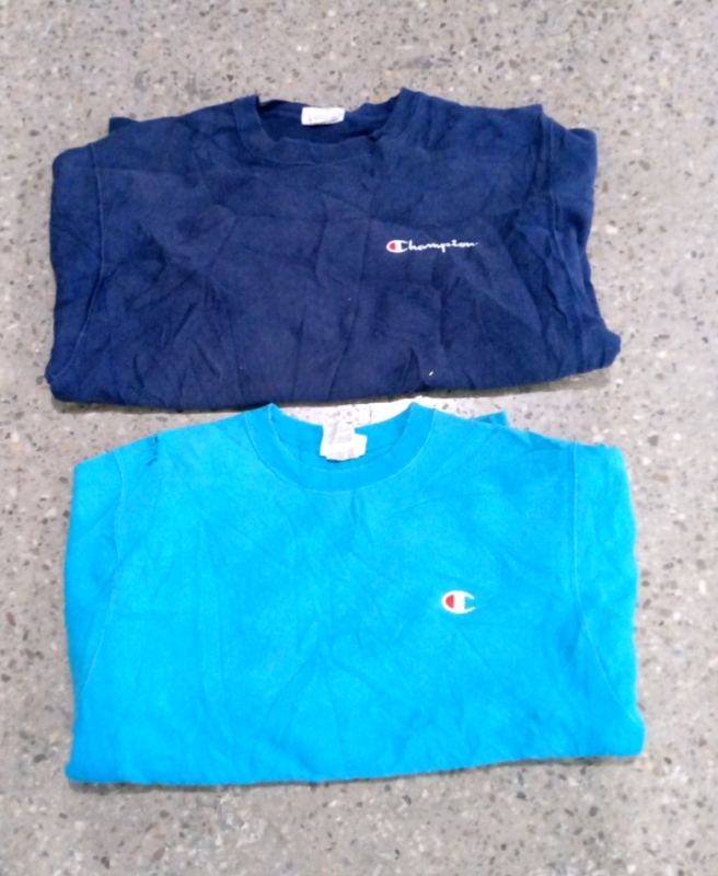 「Champion Sweatshirt」