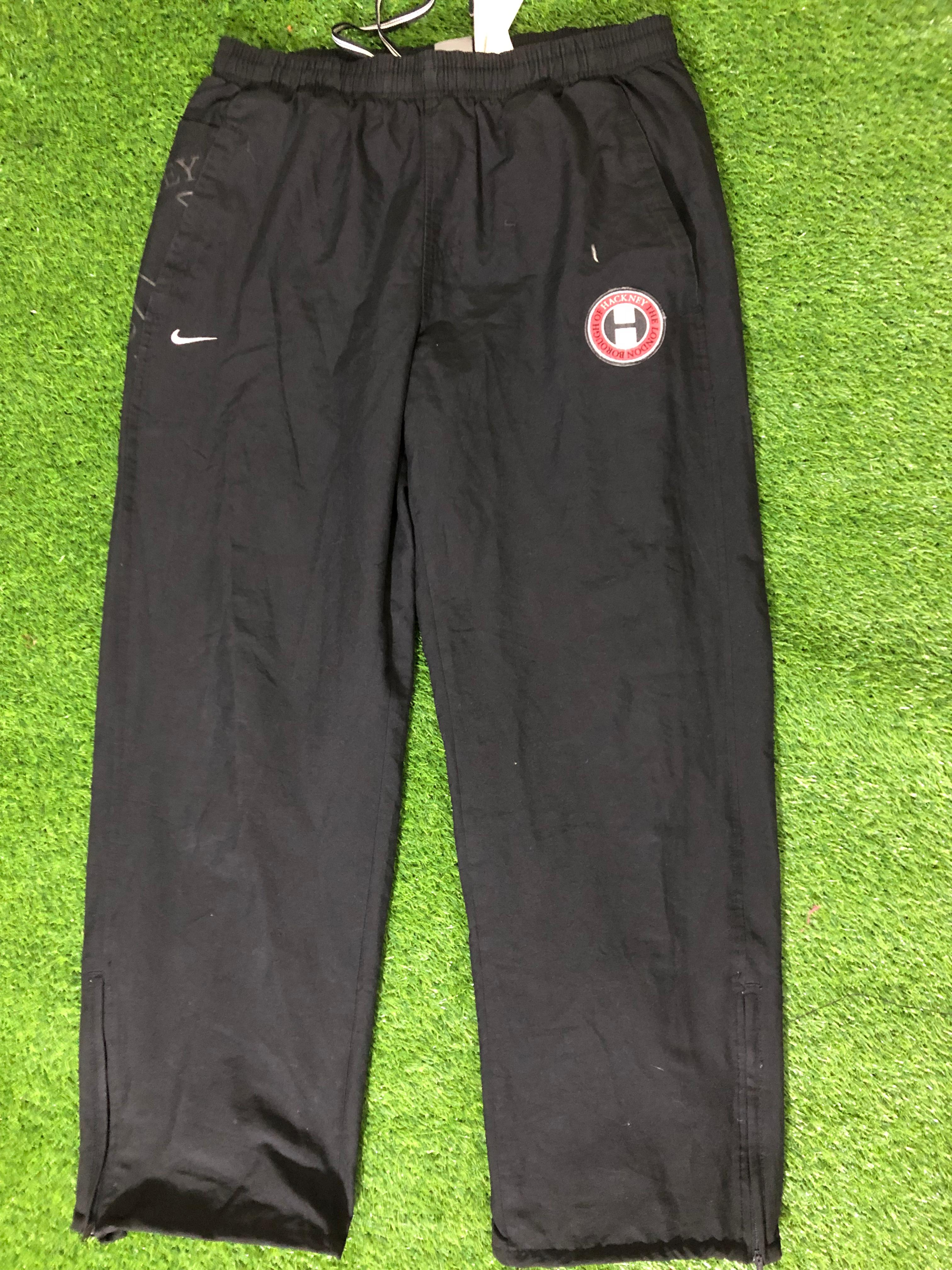 本物のヴィンテージ ナイキ トラックパンツ