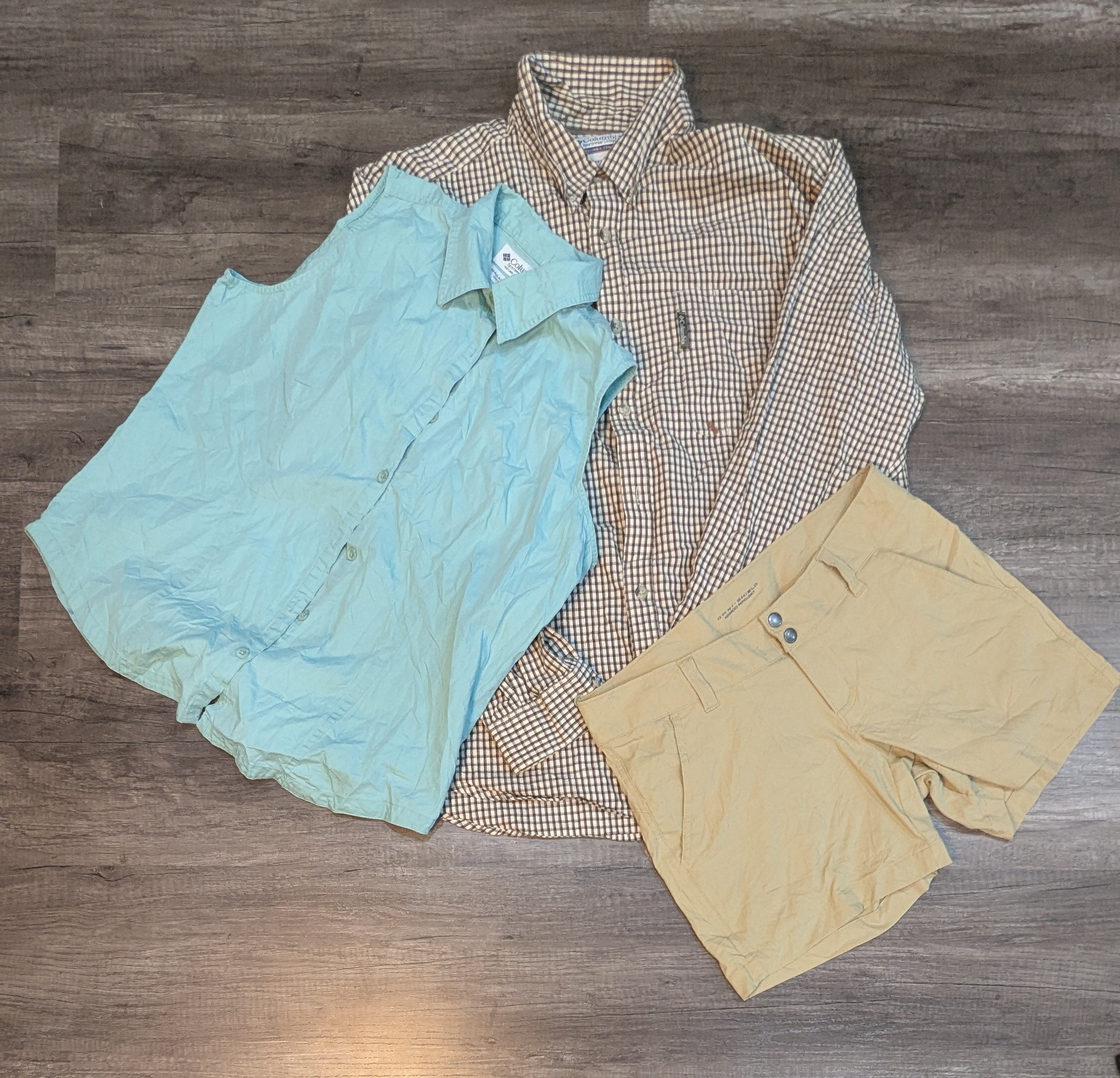 1407 ! Colombia Half and long sleeves shirt, Skirt..