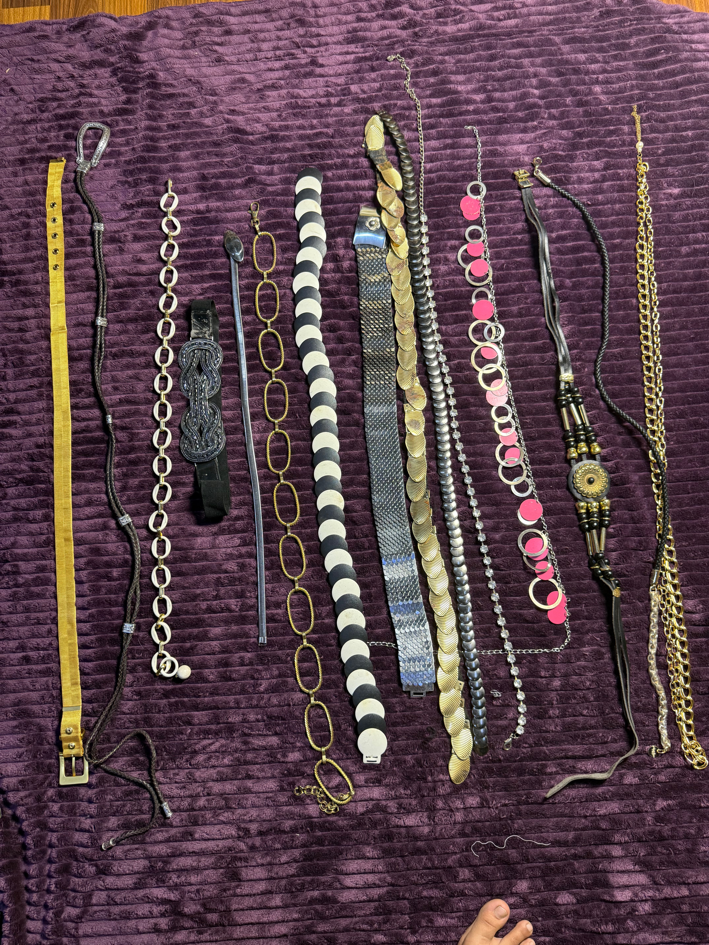 Y2K chains and Belts