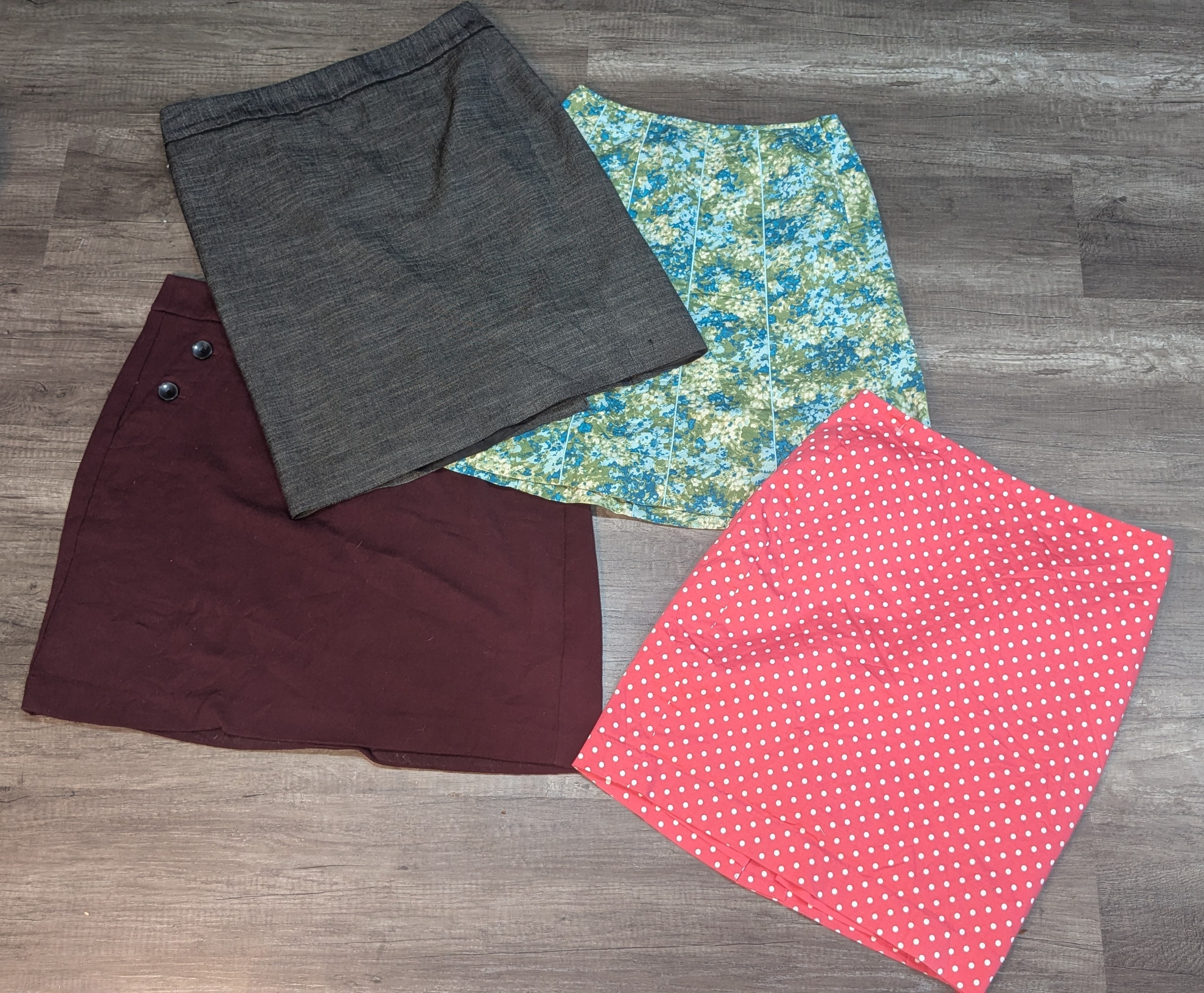 1503 - Ann Taylor Mix Skirts