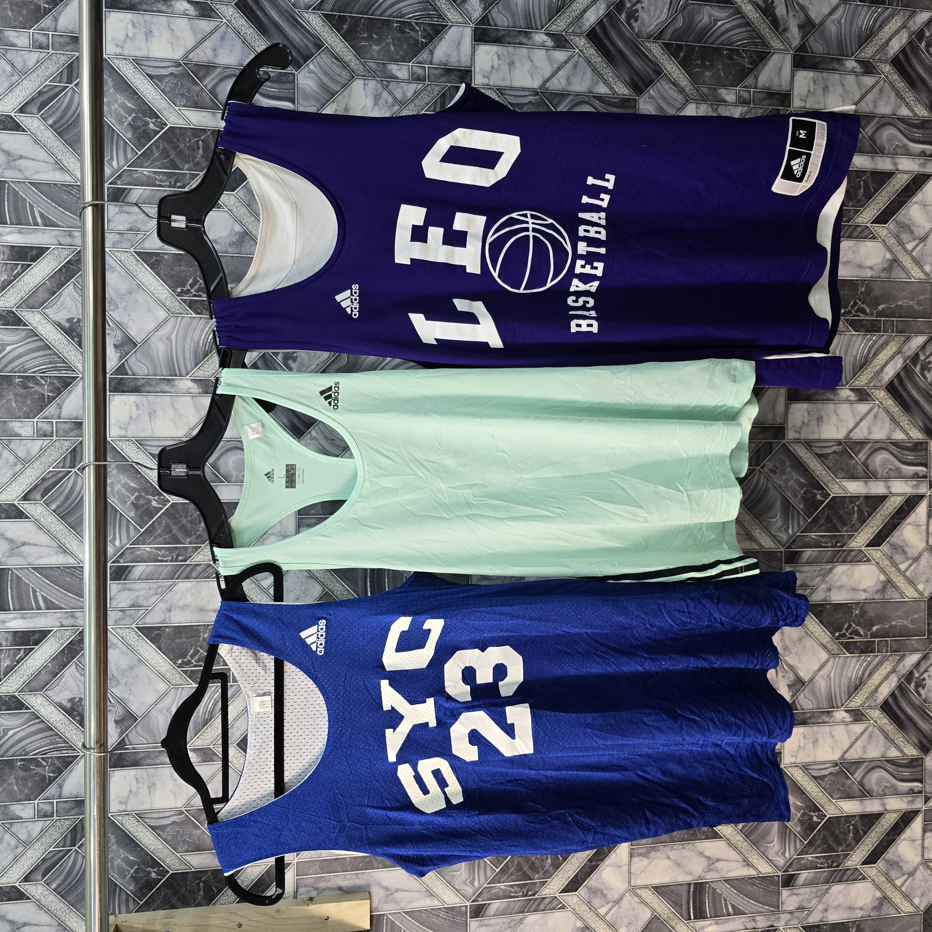 AV-0523 Adidas Tank Tops