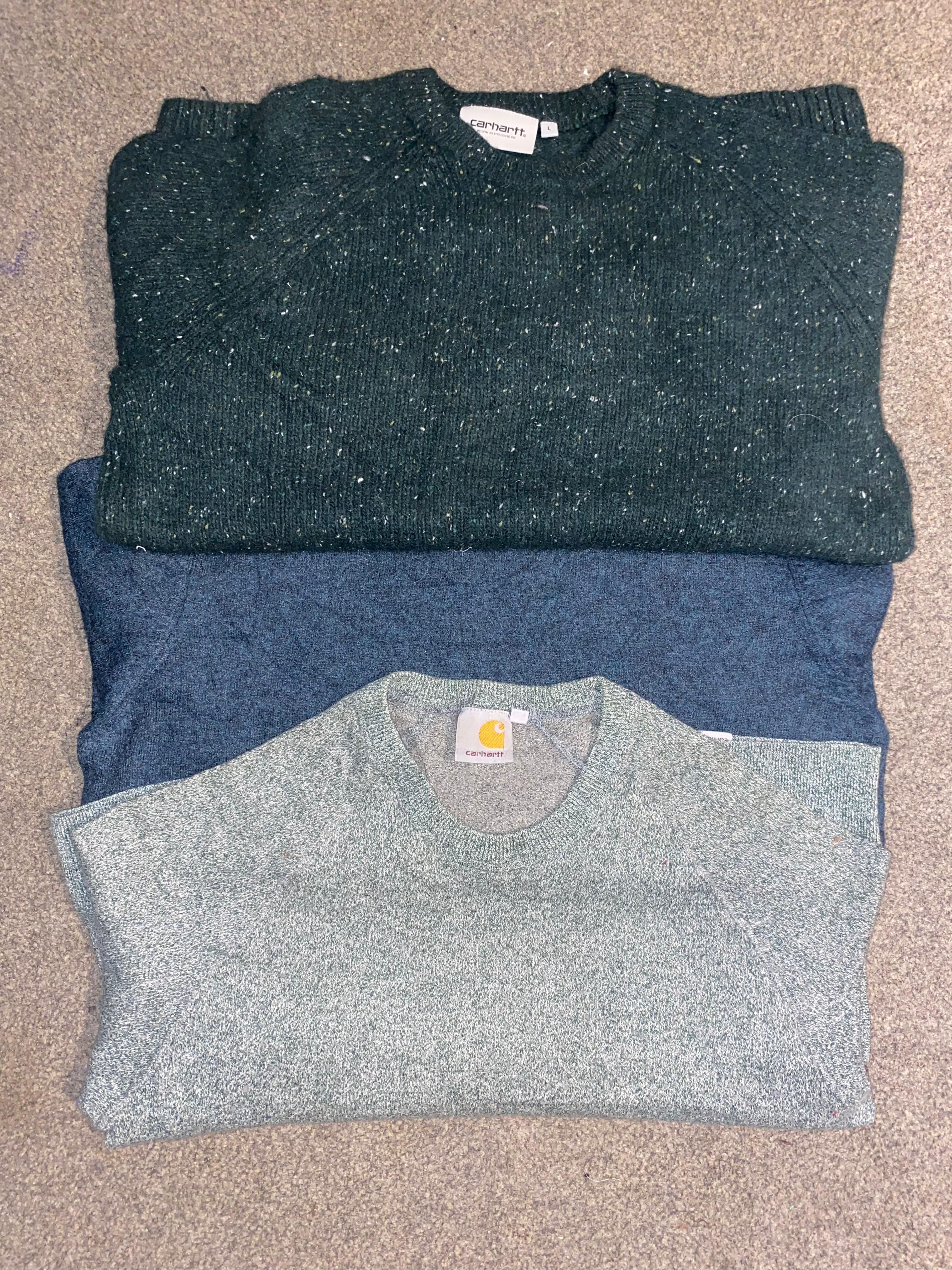 美しいプレミアムカーハートのセーター