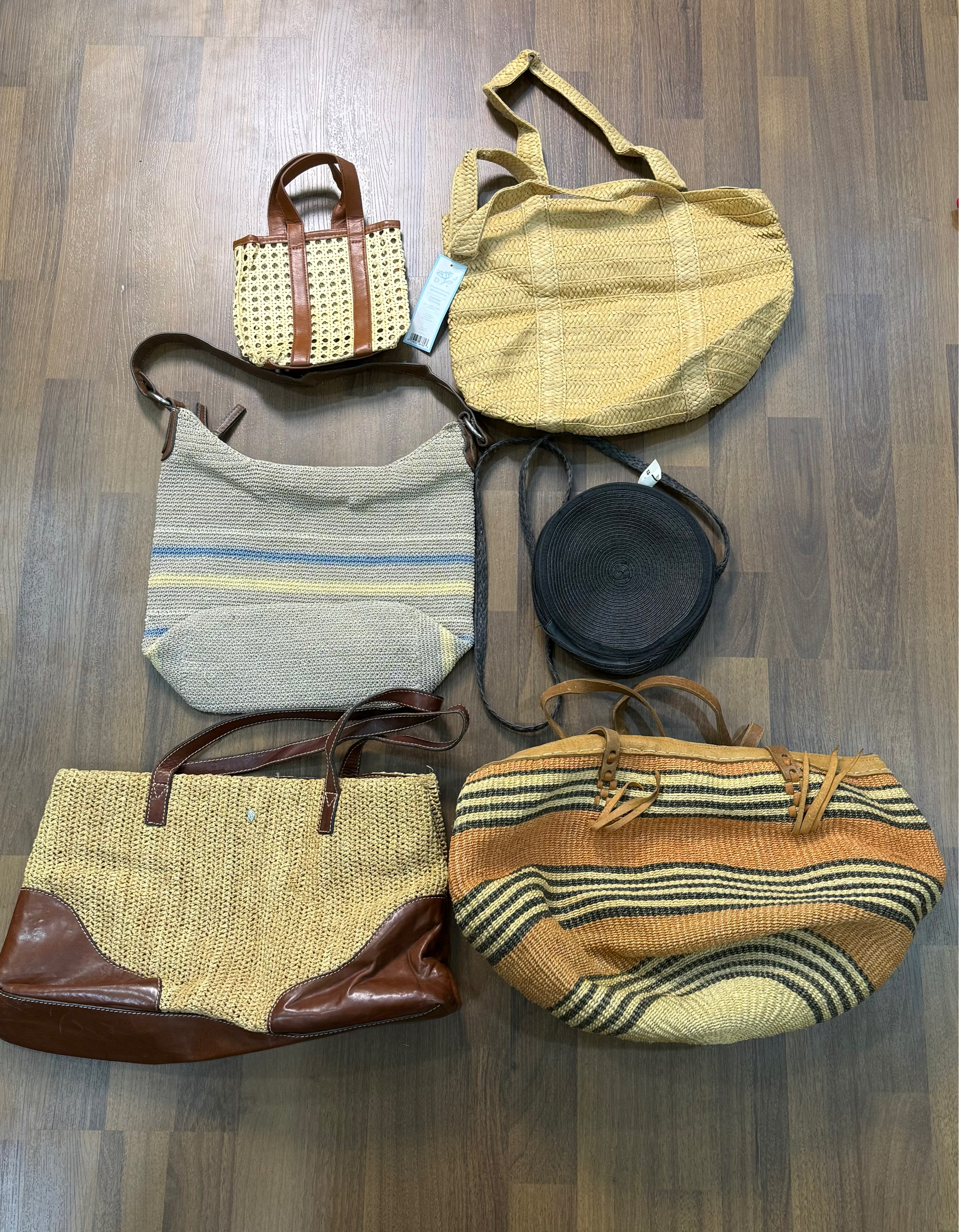 AV-0661 Straw/Beach HandBags