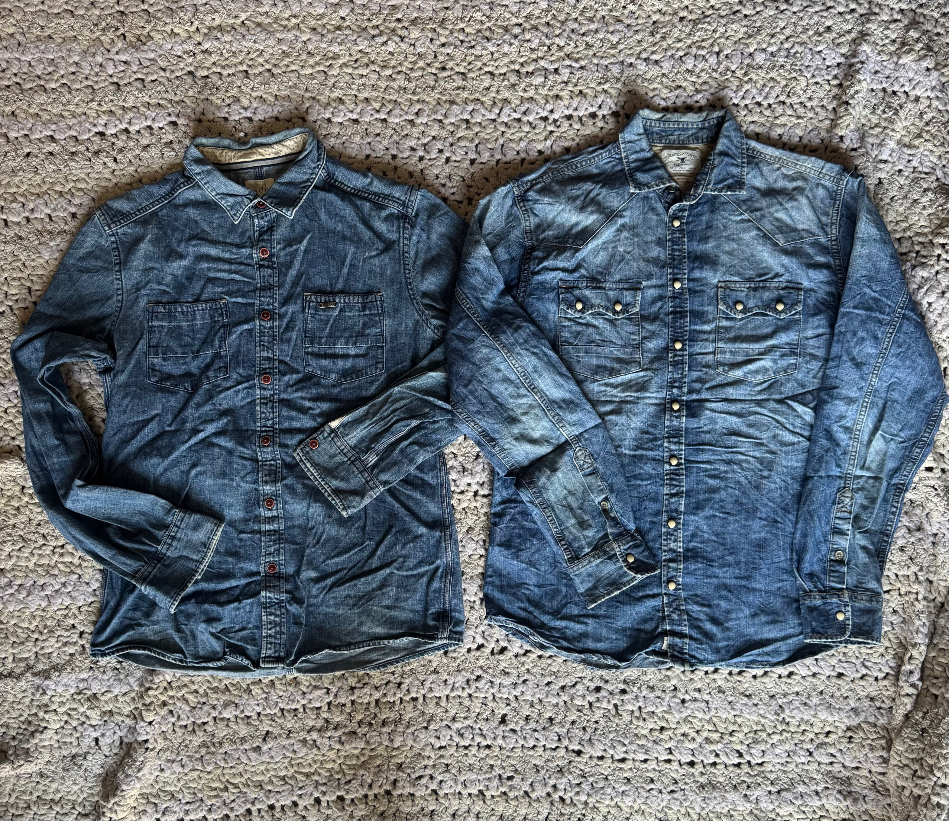 Chemise en denim non marquée 15 pièces