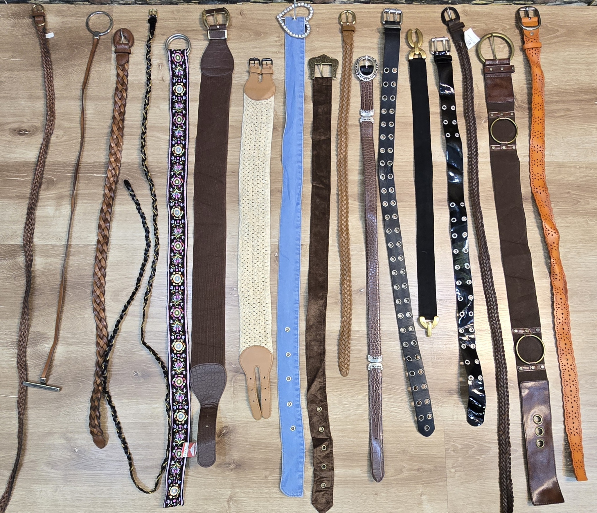 AV-0689 Y2K Style Belts