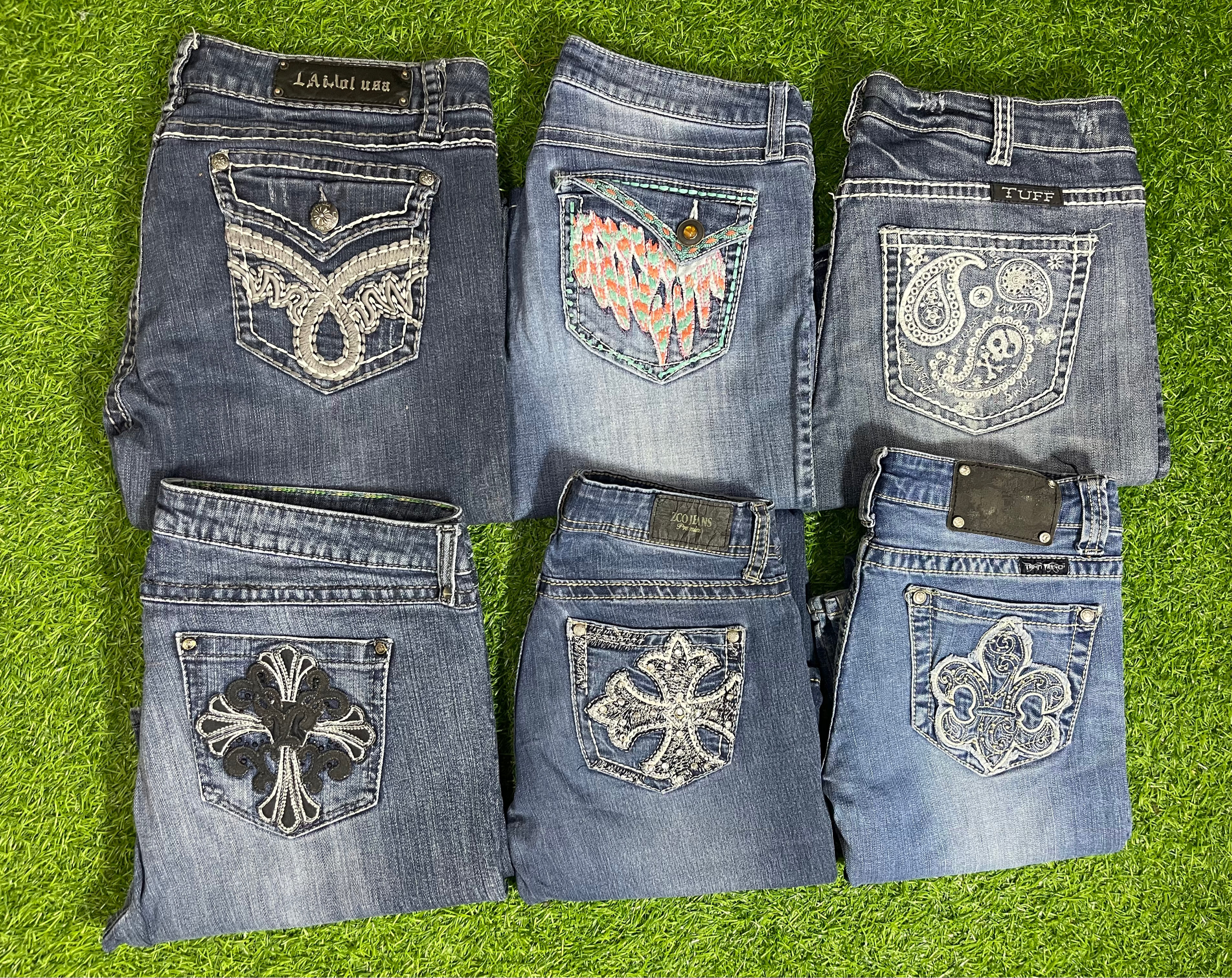 Y2K Embroidered Flared Jeans