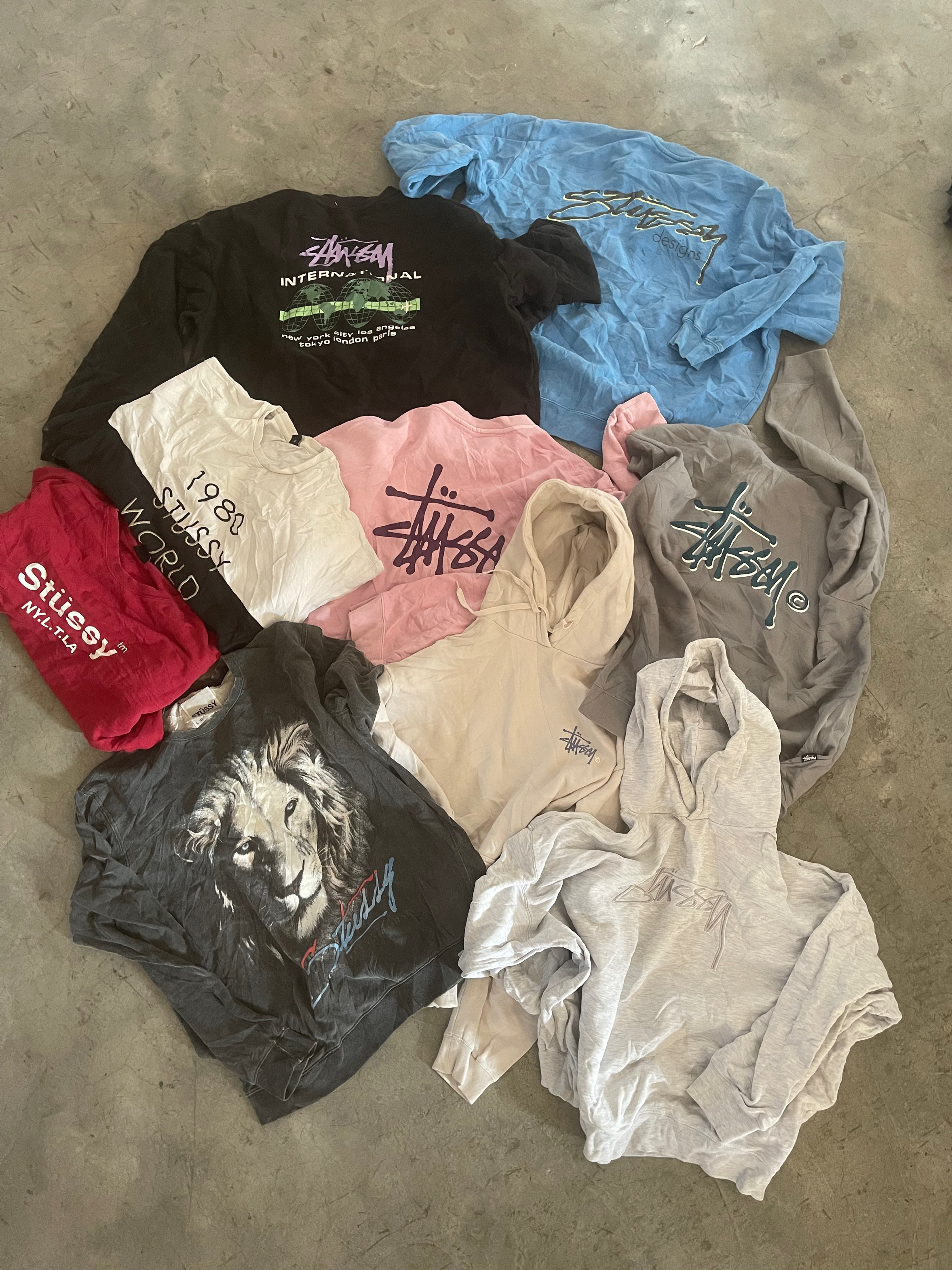 Pulls en sweat Stussy