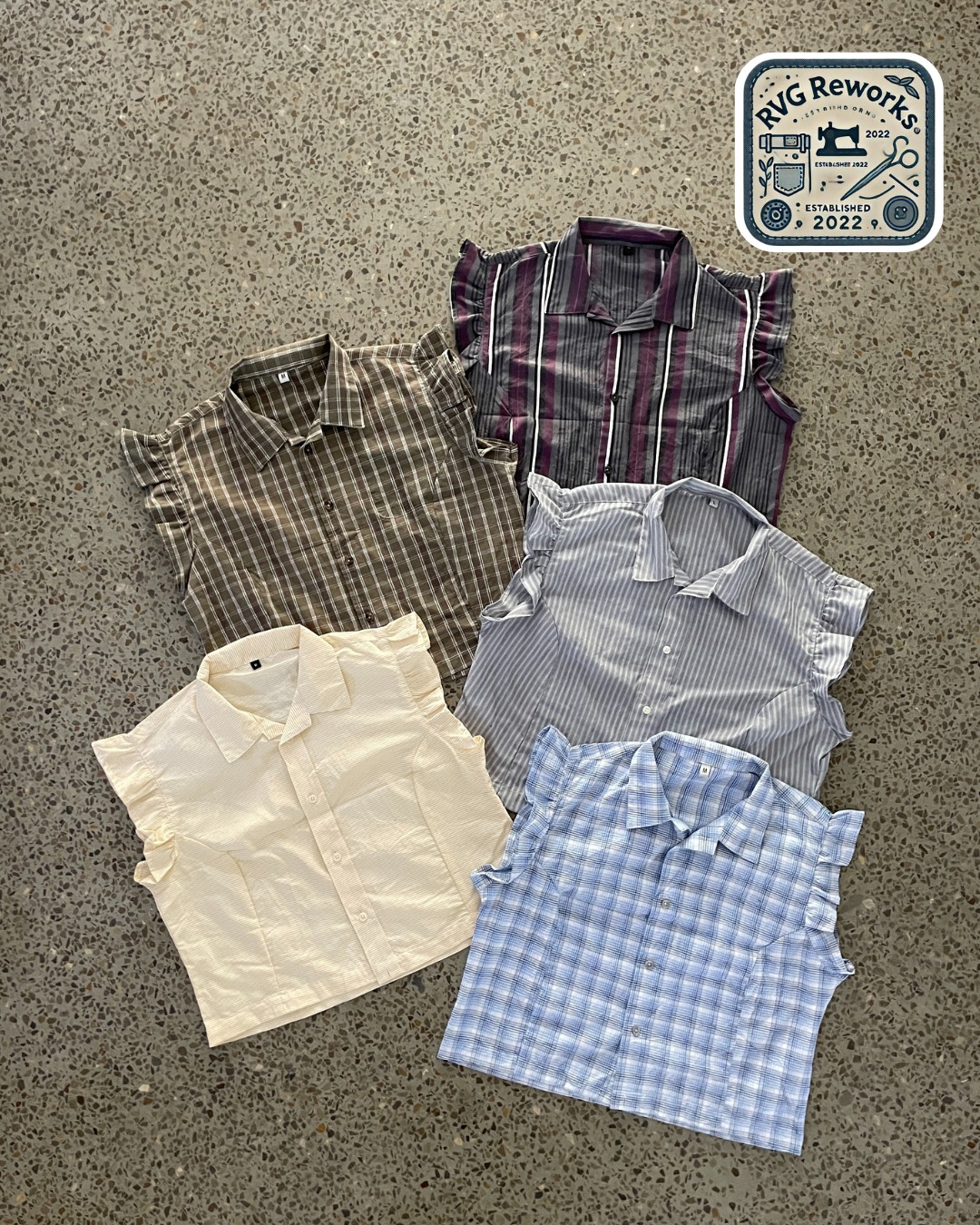 アップサイクルされたフラッター袖トップ 25 pcs