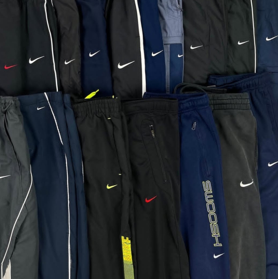 Special Vintage Nike Trackpants