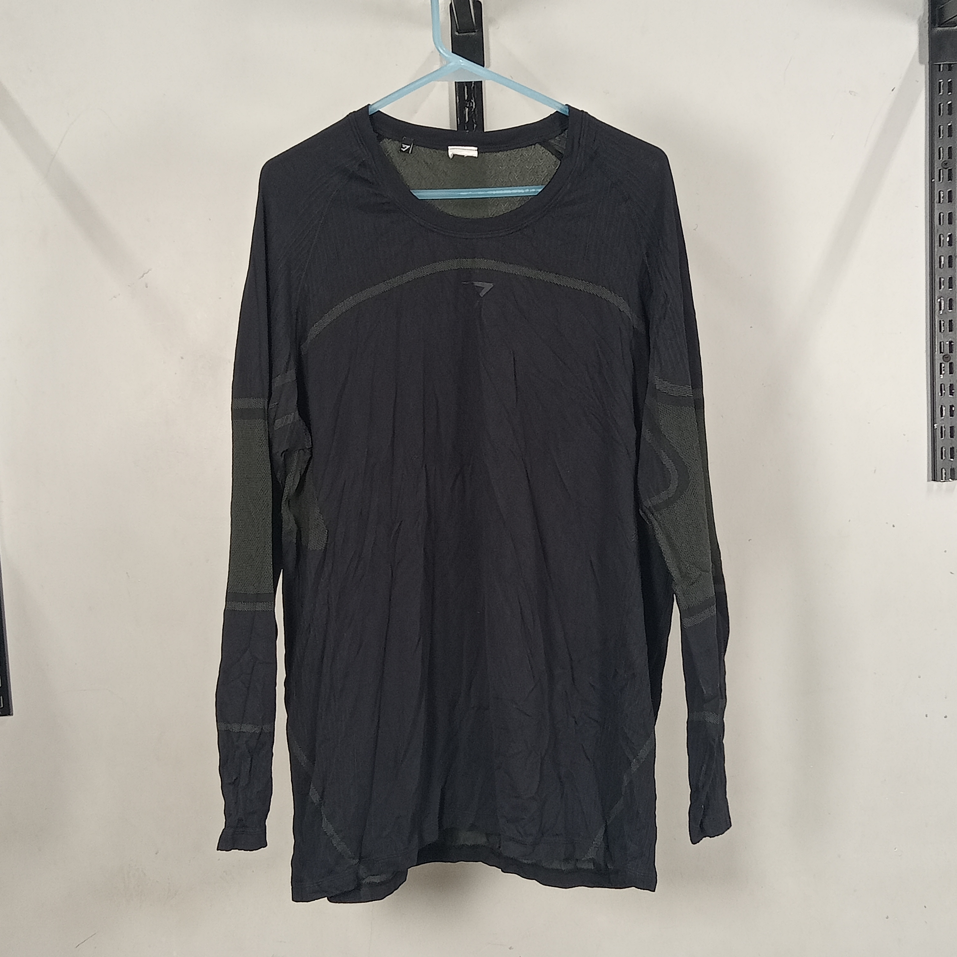 GYM SHARK T-SHIRTS & TANK TOP BUNDLE 17