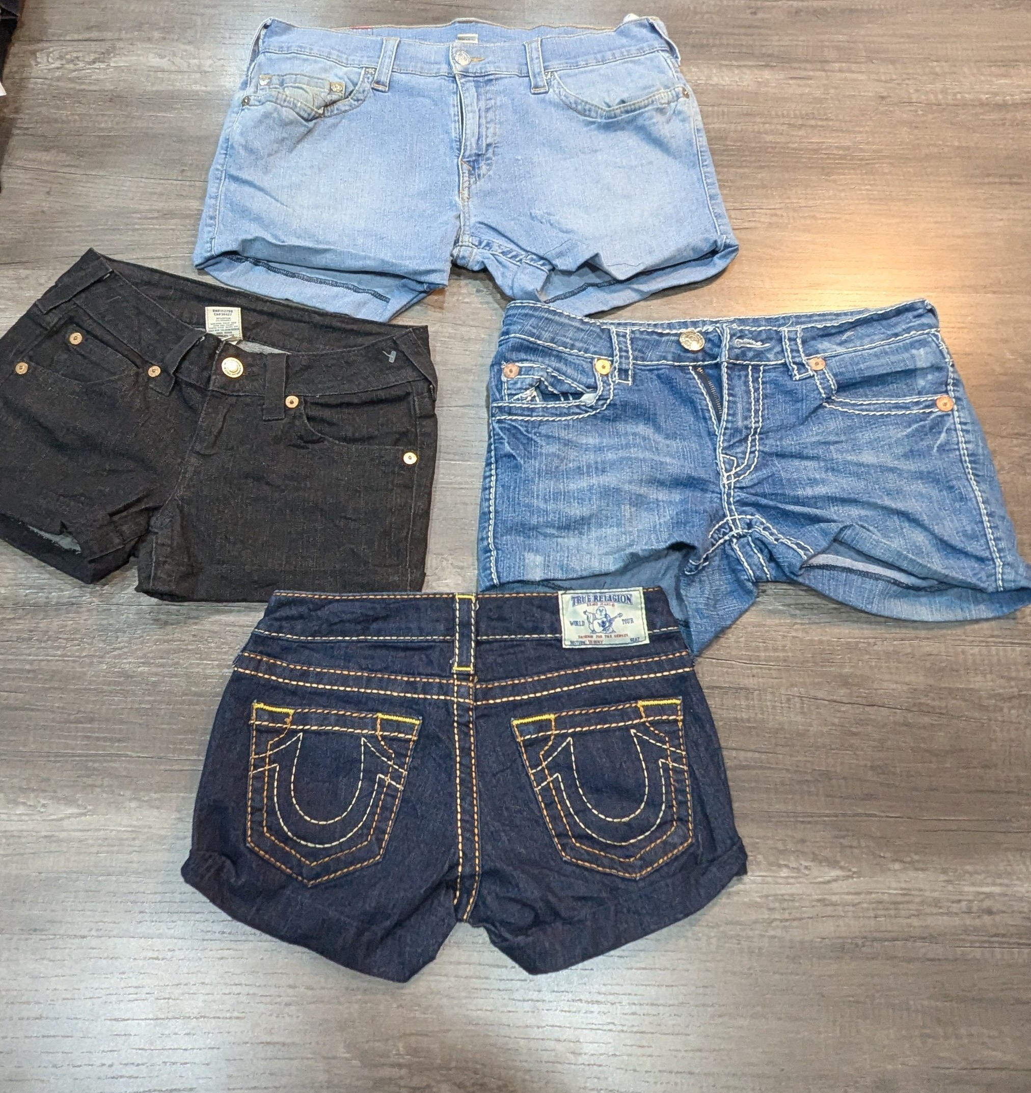 2054 - アップサイクルド・トゥルー・リリジョン・ショーツ