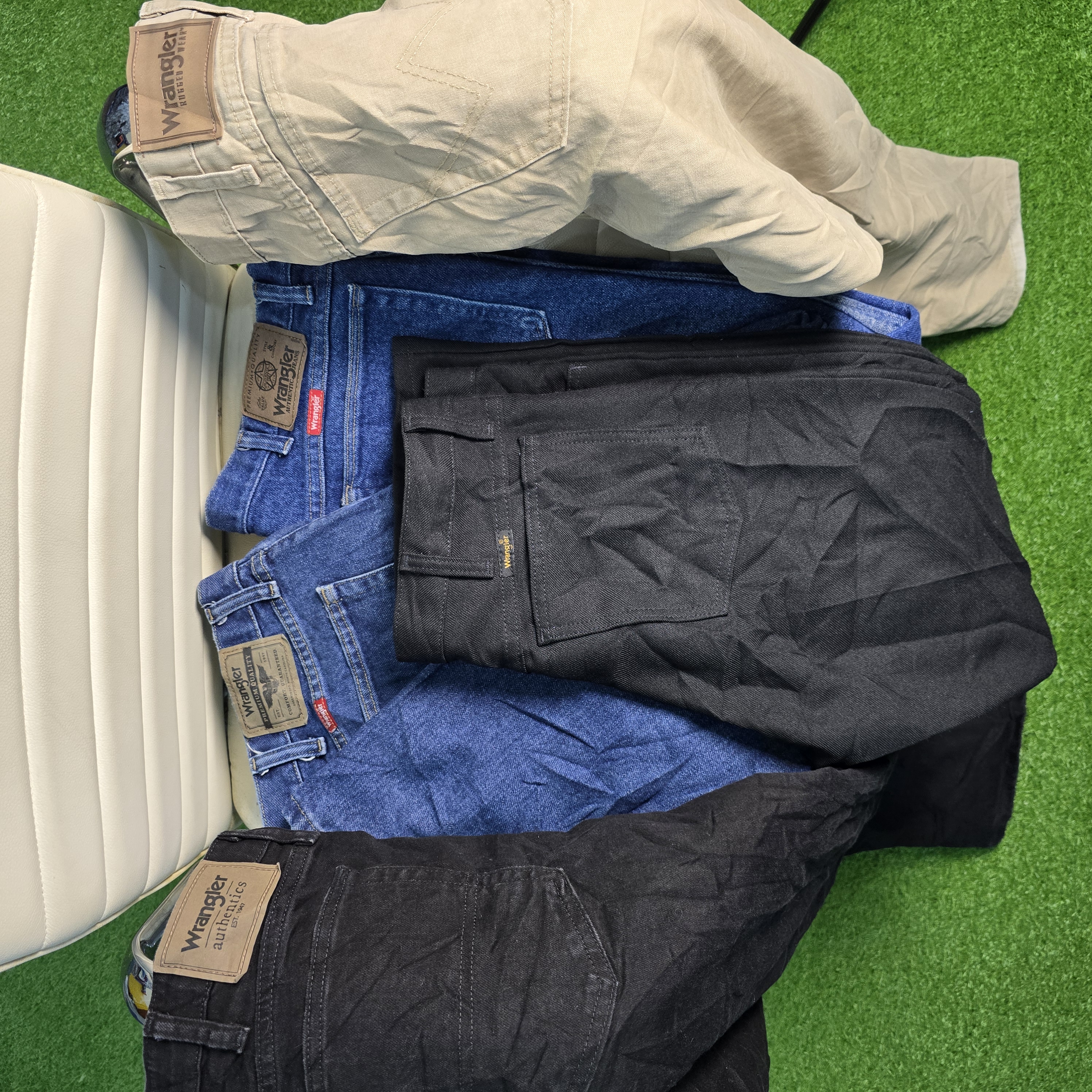 AV-0637 Wrangler Trousers / Pants