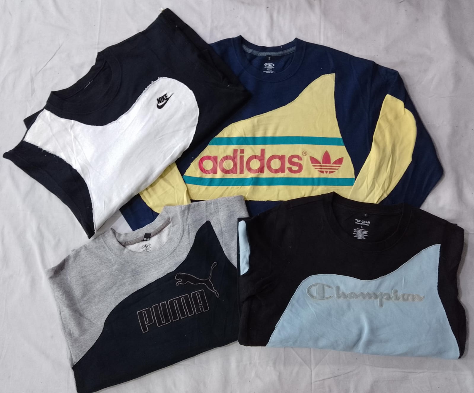 CR5890 アップサイクルスウェットシャツ