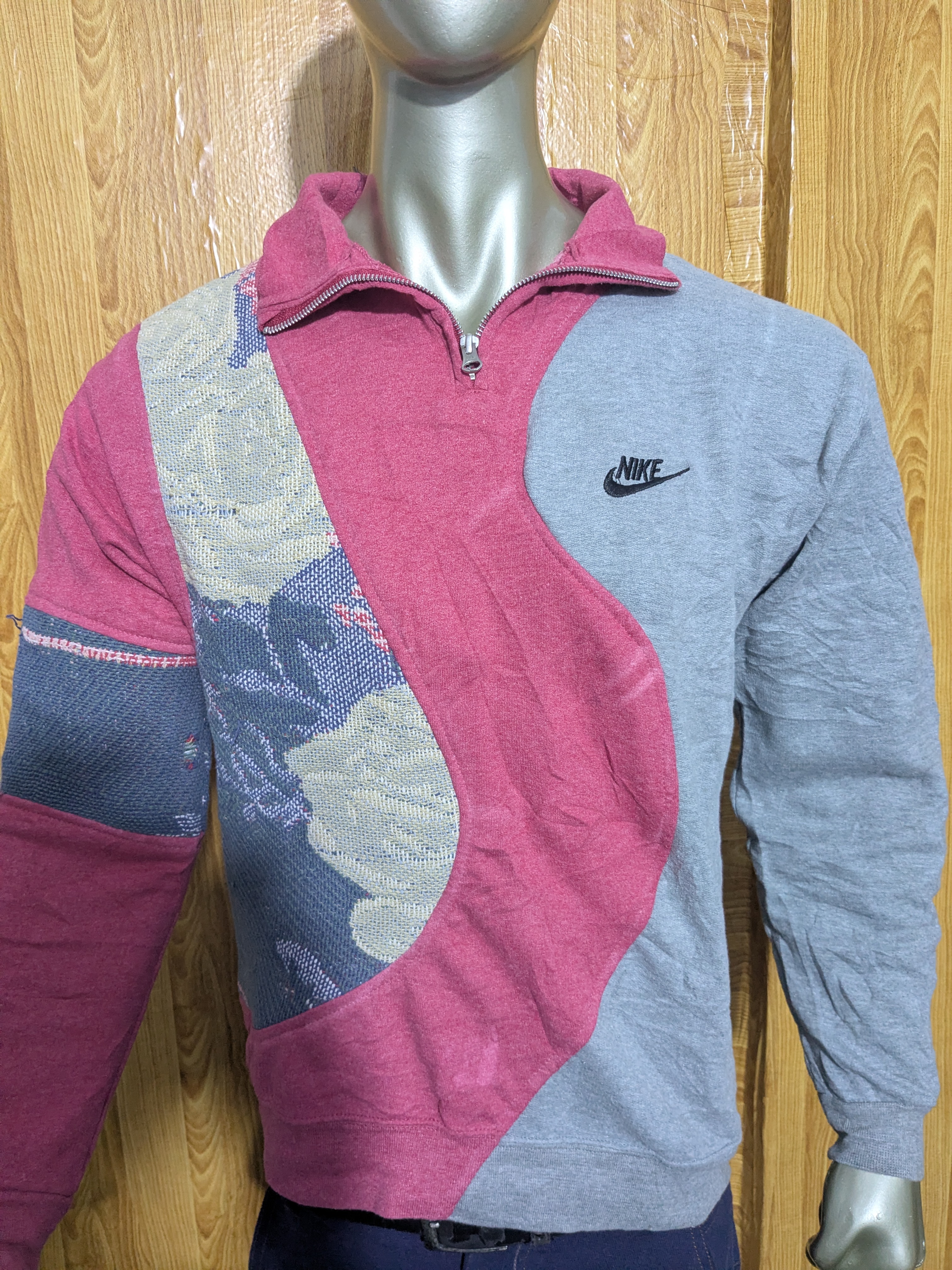 Couverture tapisserie revalorisée sweatshirt Nike