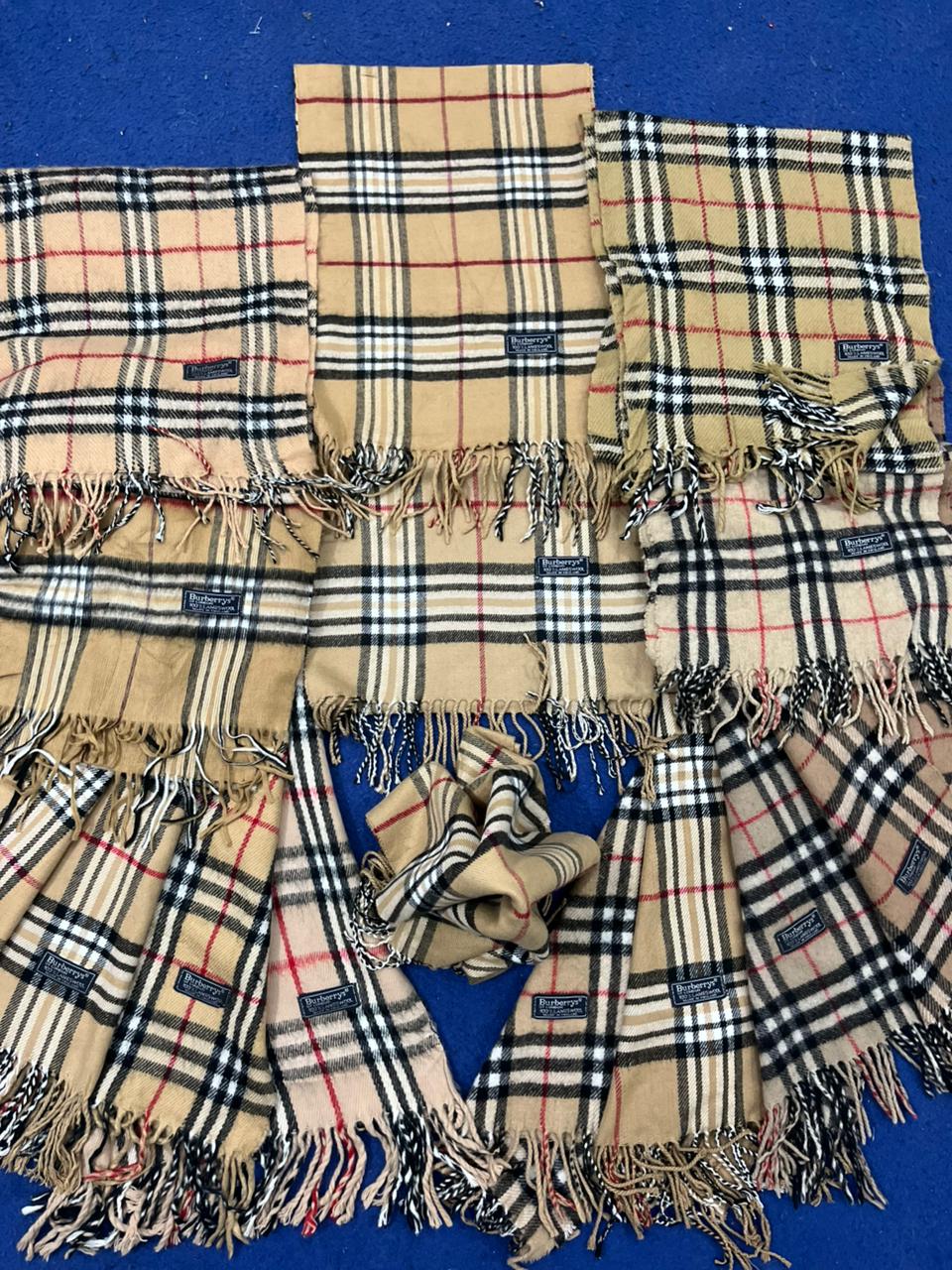 Premium Burberry scarves beige colours