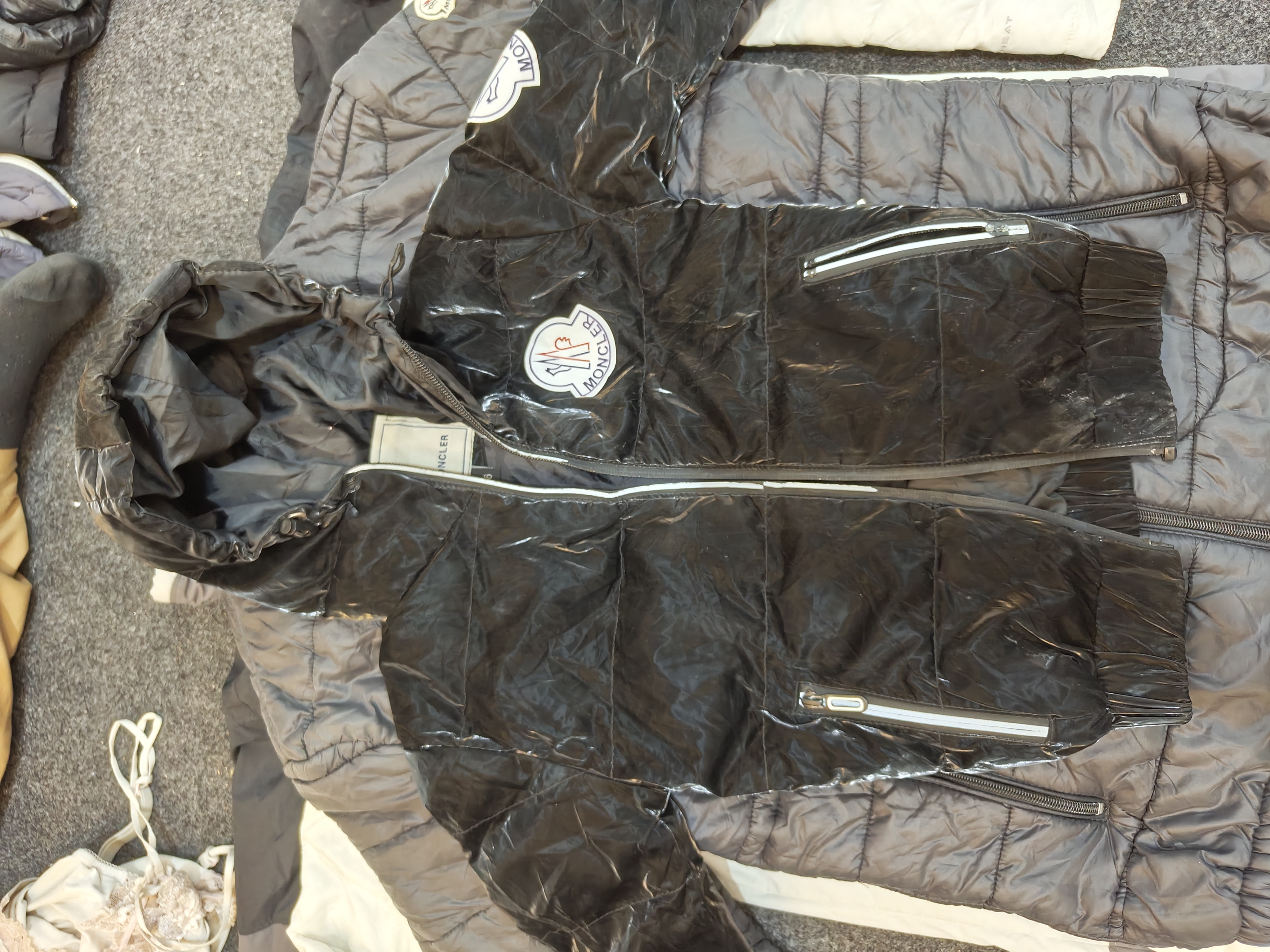 Moncler Puffers Authentic Vintage - Wholesale