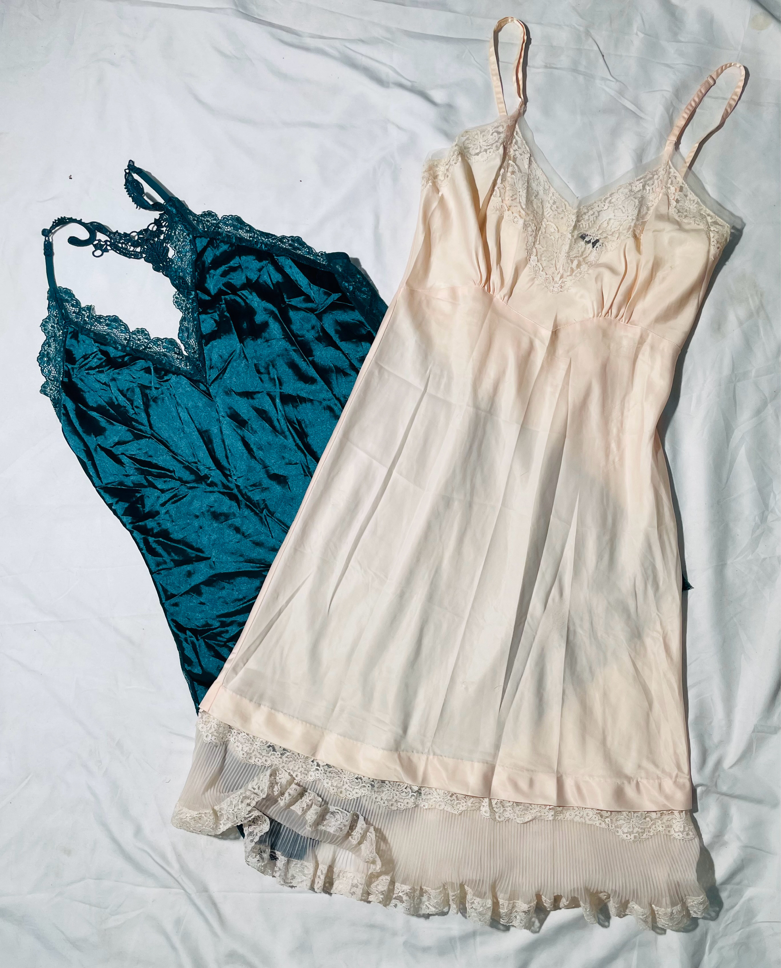 Robes glissantes en soie