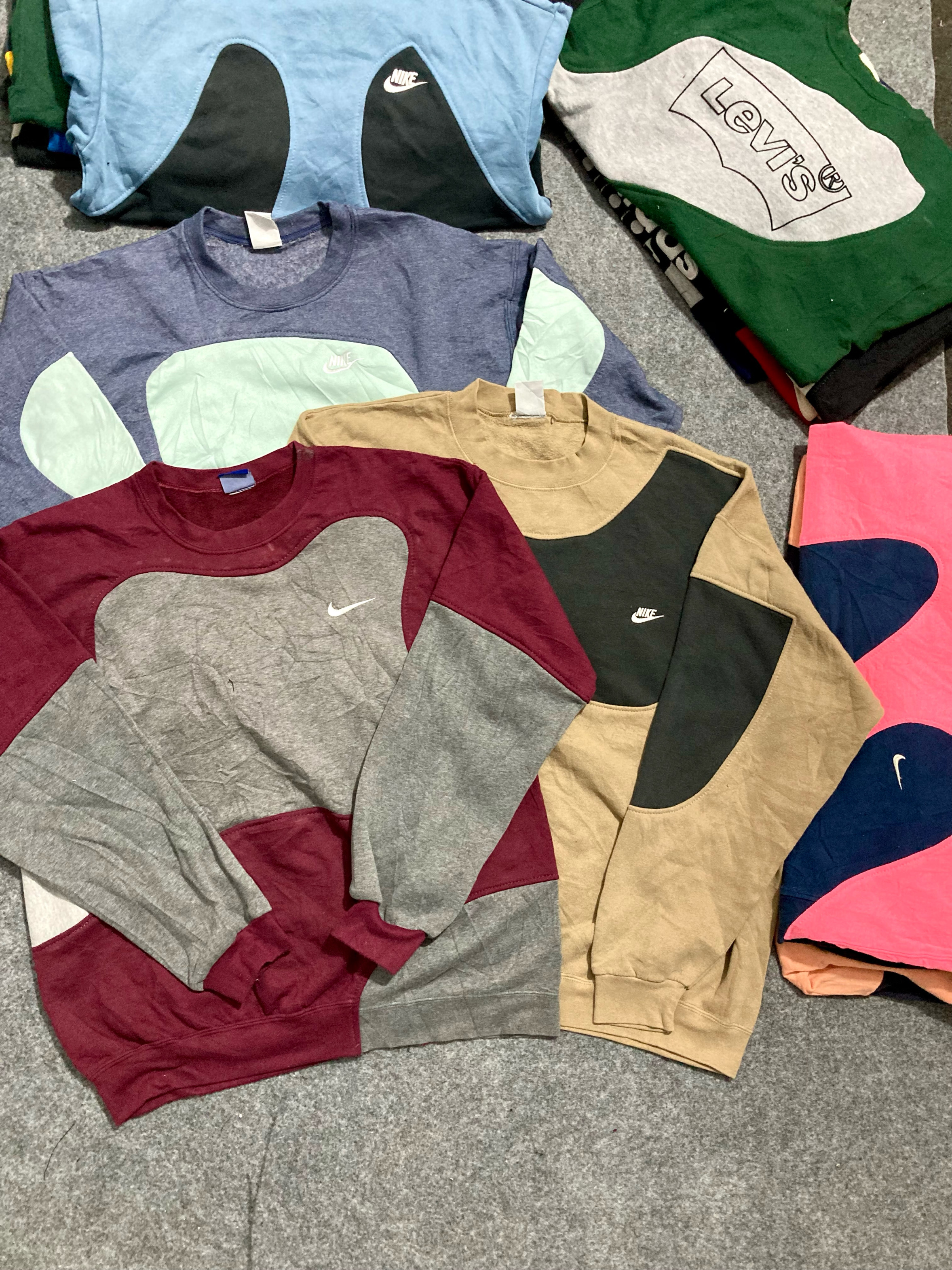 ナイキ ジャンパー アップサイクル