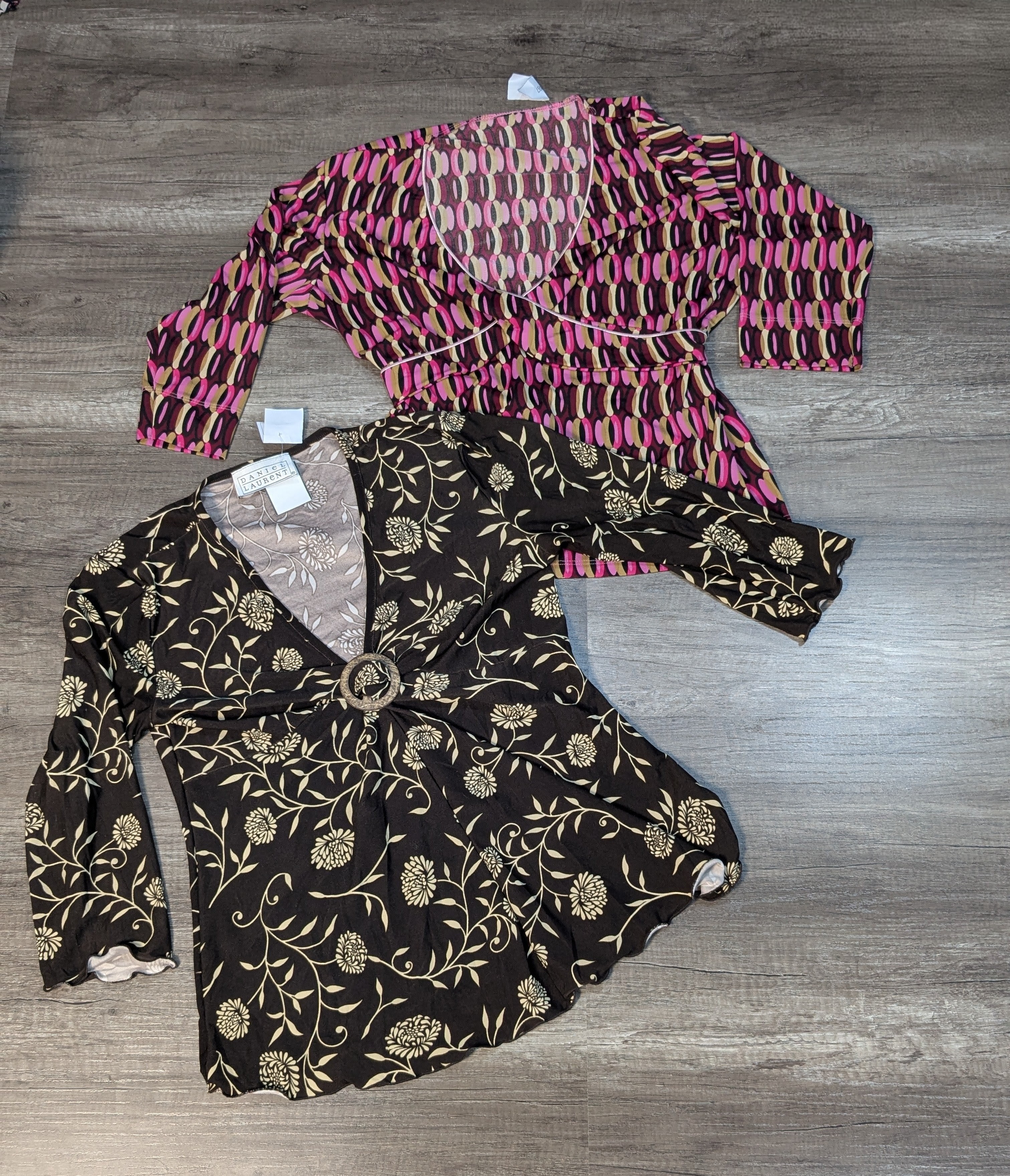 3104 - Vintage Style Blouses